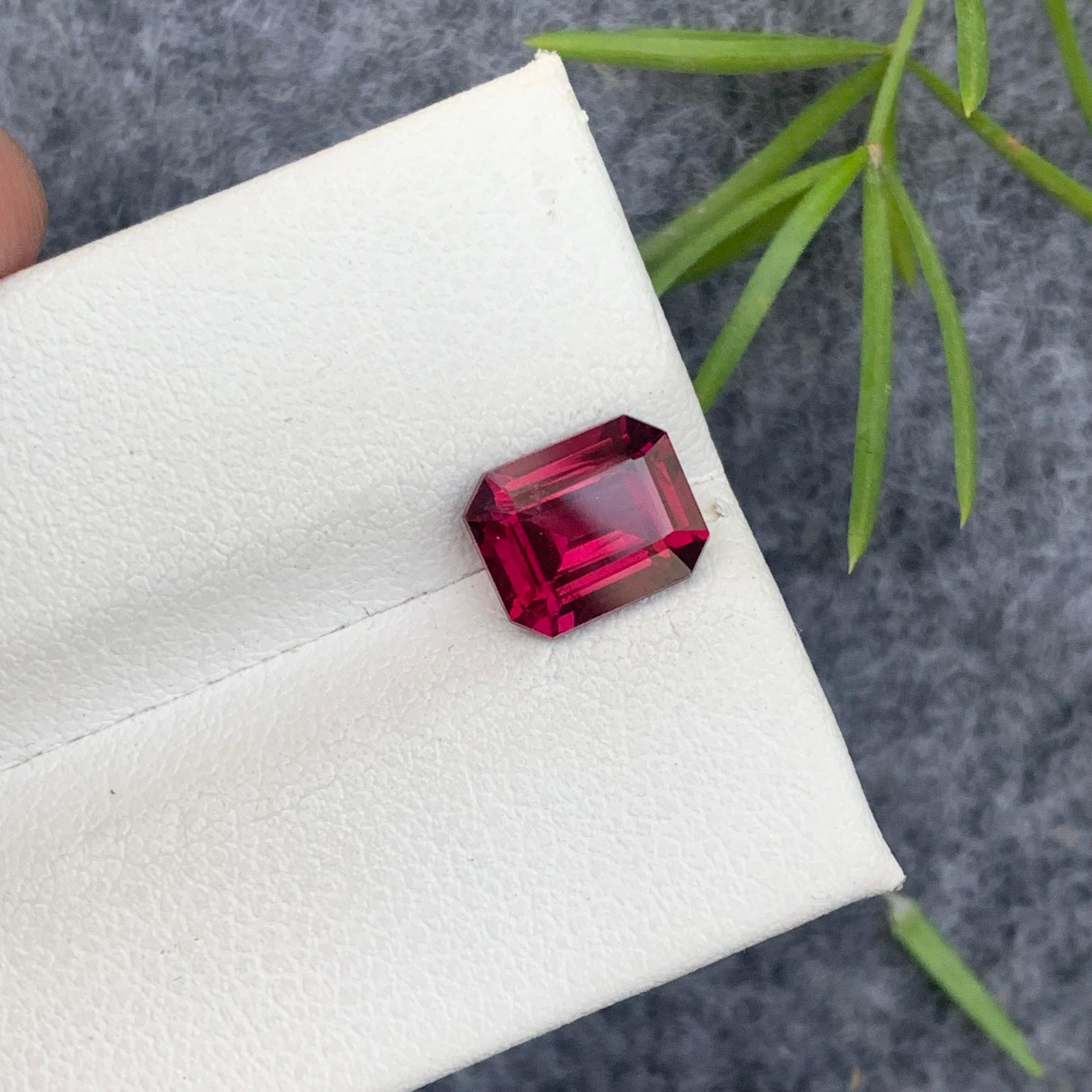 Women's or Men's 2.10 Carat Natural Loose Pinkish Red Rhodolite Garnet Emerald Cut Gemstone For Sale