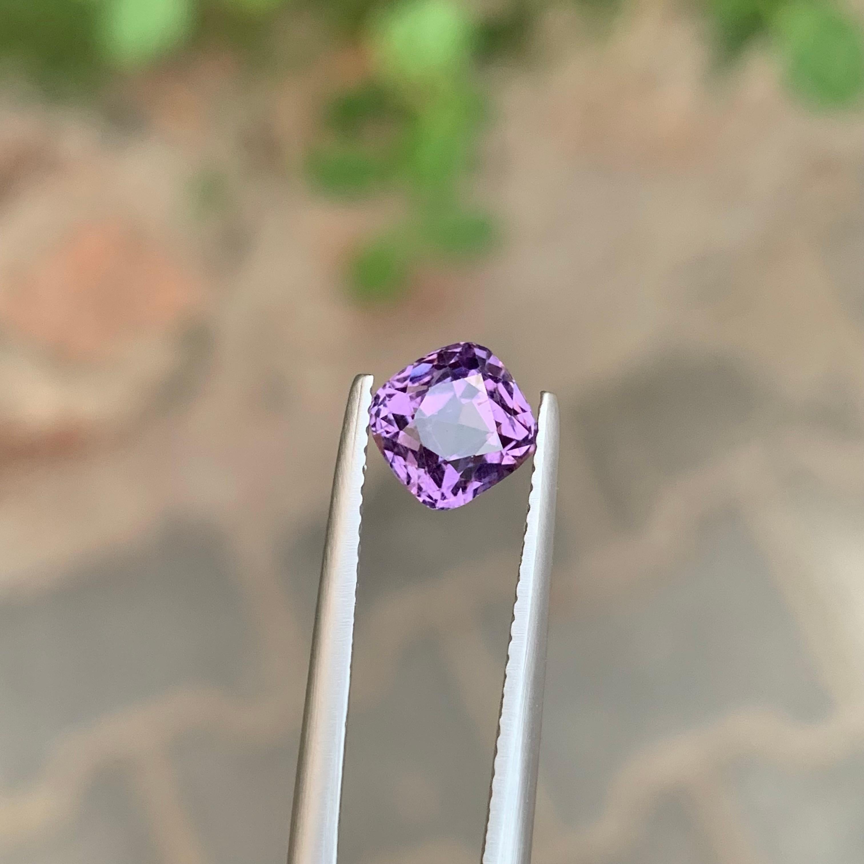2.10 quilates de espinela púrpura natural suelta en forma de cojín en venta 4