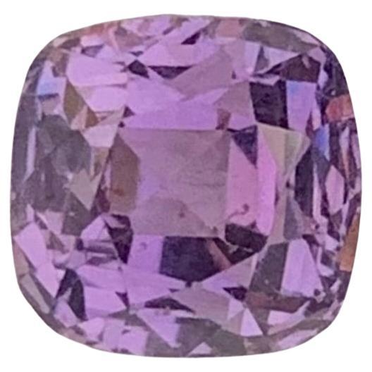 2.10 quilates de espinela púrpura natural suelta en forma de cojín