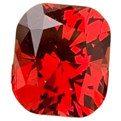 Used 2.10 Carat Natural Loose Rhodolite Garnet Cushion Shape Gem For jewellery 