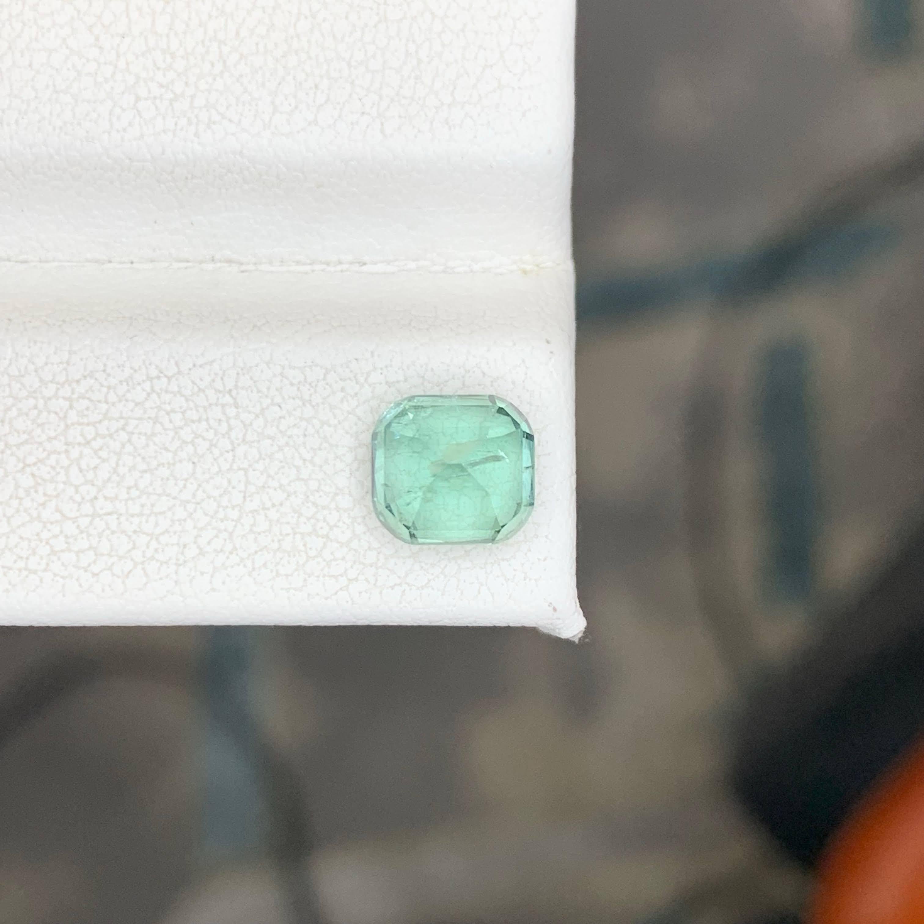 Taille coussin 2.10 Carat Natural Loose Sea Foam Color Tourmaline Cushion Cut Afghan Gemstone (pierre précieuse afghane) en vente
