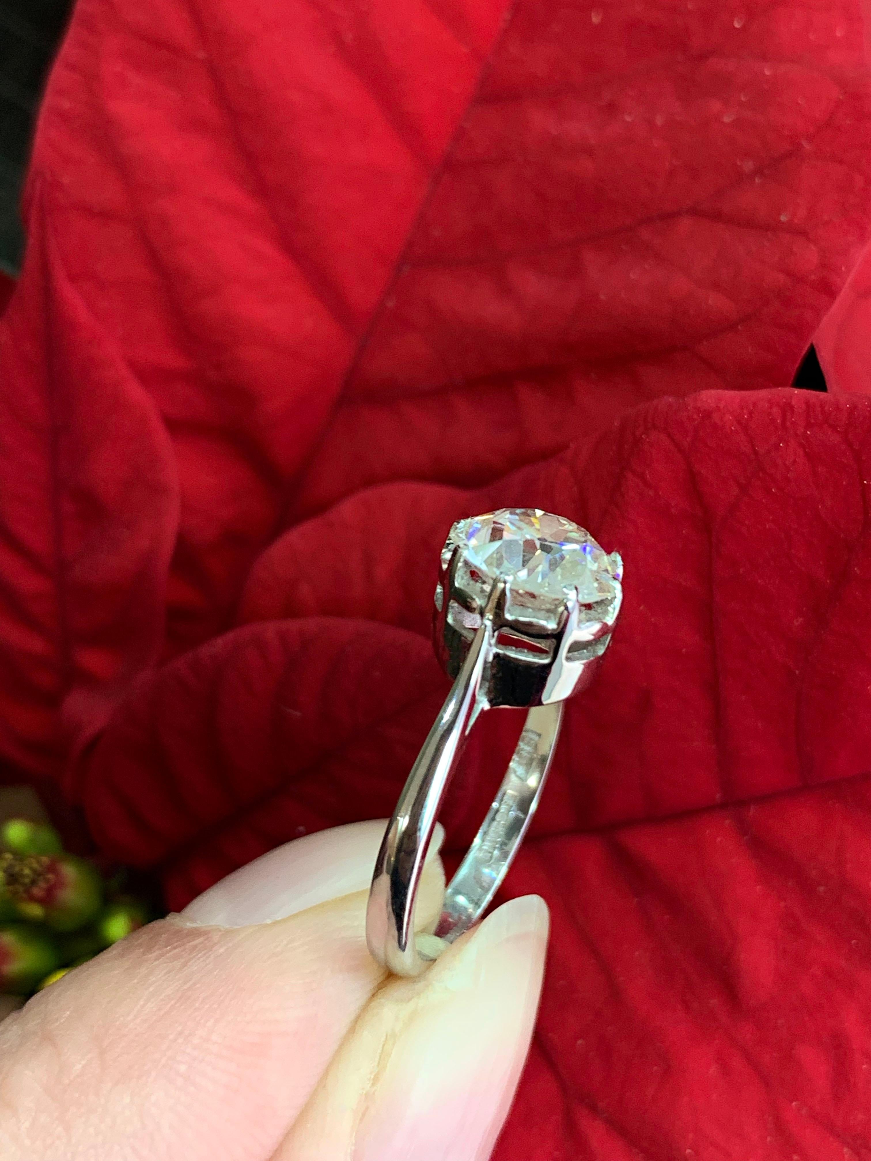 Victorian 2.10 Carat Old Cut Diamond 18 Carat Gold Engagement Ring