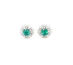 2,10-Karat-Ohrstecker aus 18-karätigem Weißgold mit einem Smaragd-Diamanten im Rundschliff
