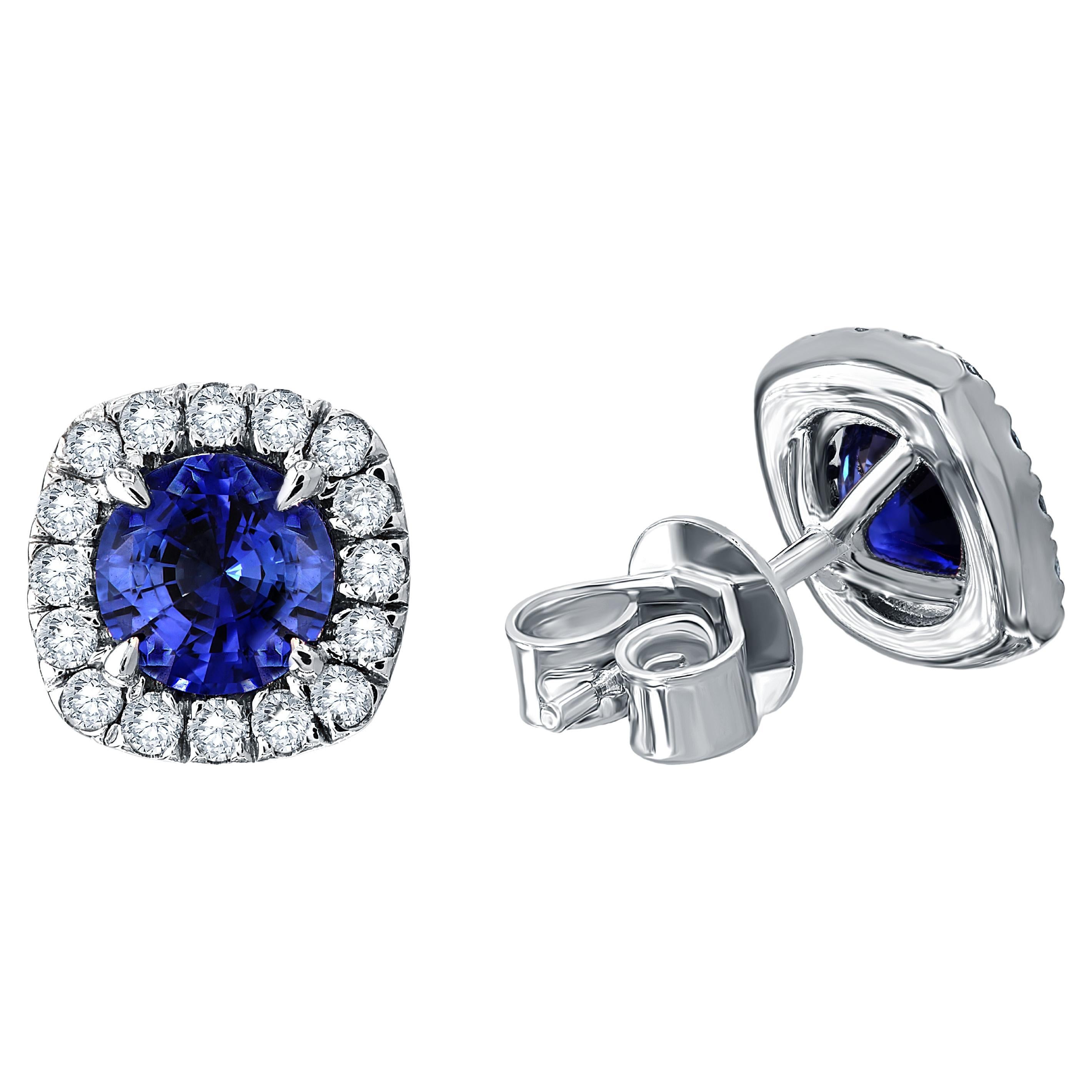 2.10 Carat Round Sapphire Stud Earring
0.5 cts of Diamond in 14K Gold ref432