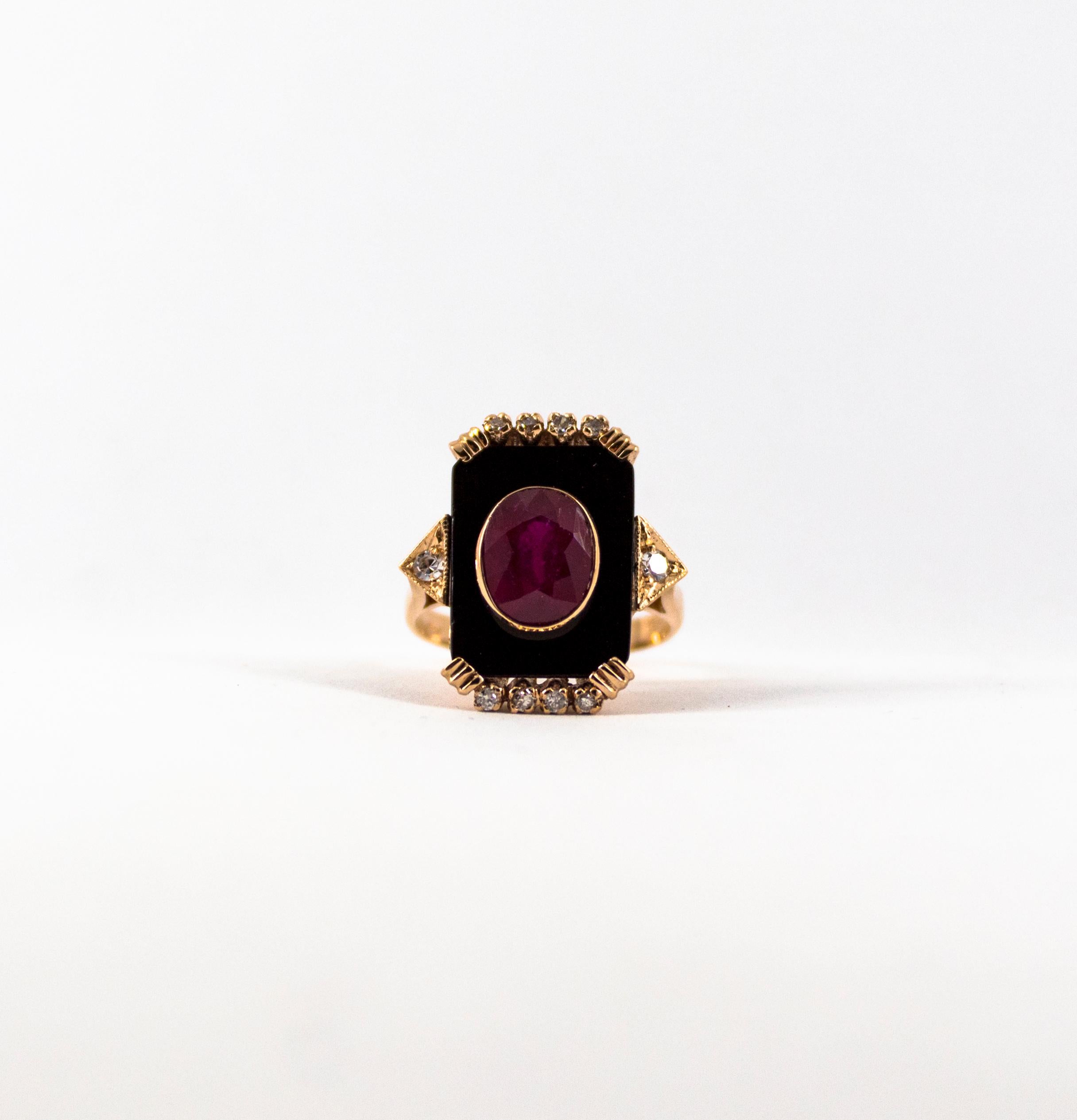This Ring is made of 14K Yellow Gold.
This Ring has 0.18 Carats of White Diamonds.
This Ring has a 2.10 Carats Ruby.
This Ring has also Onyx.
Size ITA: 16 USA: 7 1/2
We're a workshop so every piece is handmade, customizable and resizable.