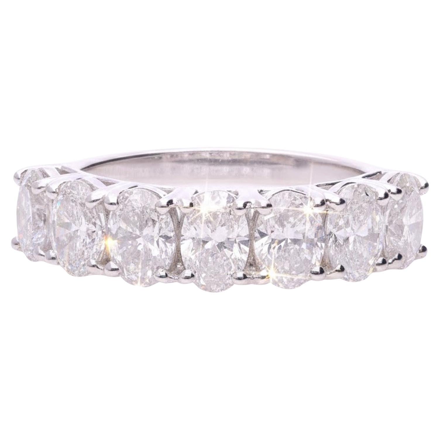 2.10 Carat SI//H Oval Diamond Seven Stone Ring 18 Karat White Gold Fine Jewelry