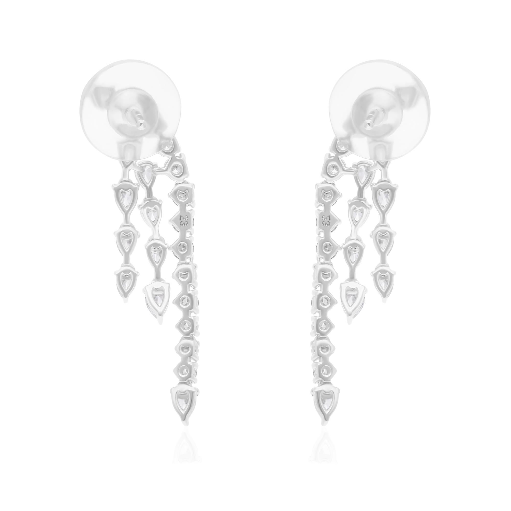 Orecchini di diamanti da 2,10 carati SI/H Pear Round Brilliante Cut Oro bianco 18 carati In condizioni Nuovo in vendita a Diera, Dubai