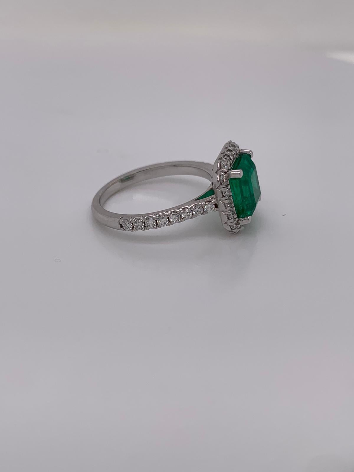 smaragd ring mit diamanten