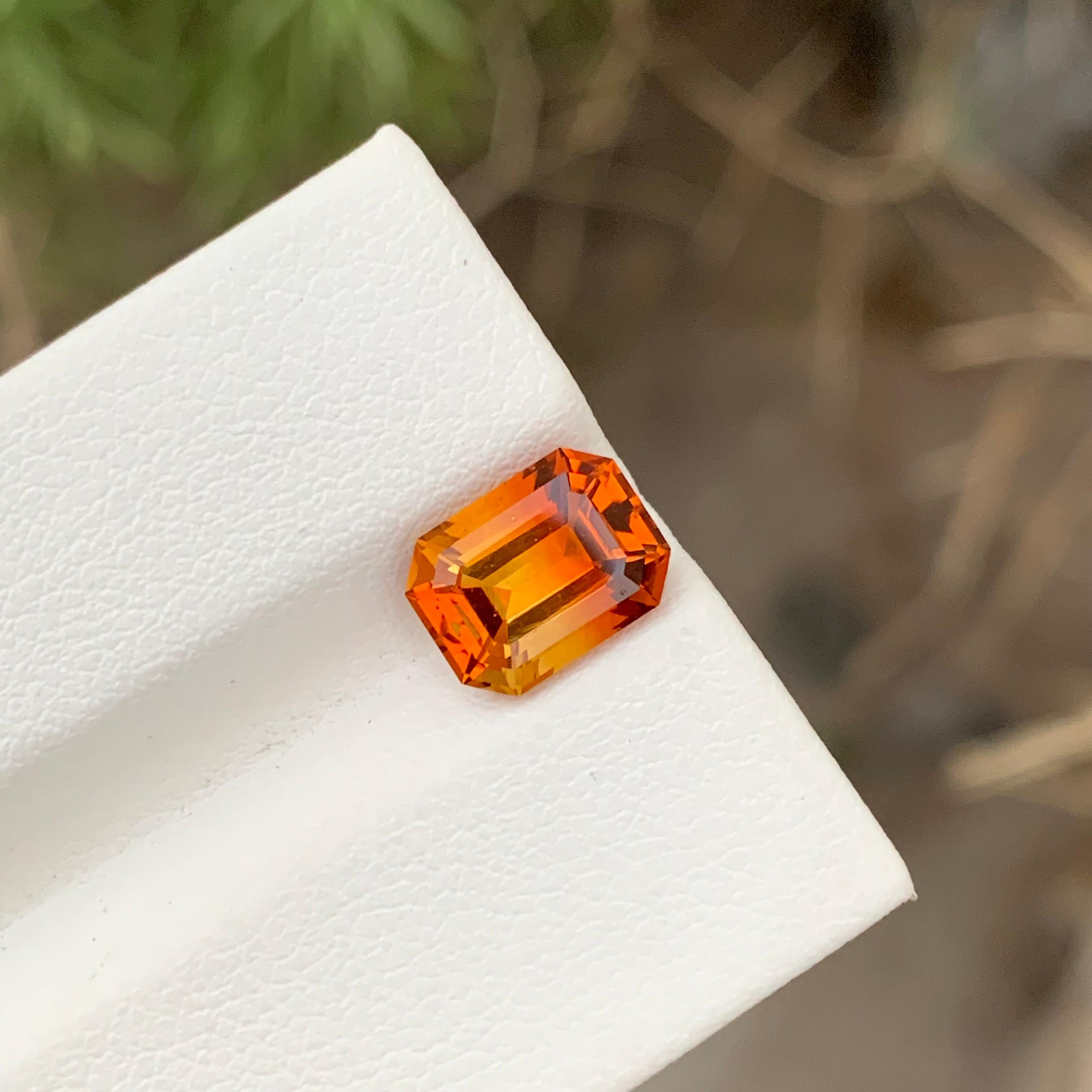 Emerald Cut 2.10 Carats Emerald Shape Madeira Citrine Gem For Jewellery Making  For Sale