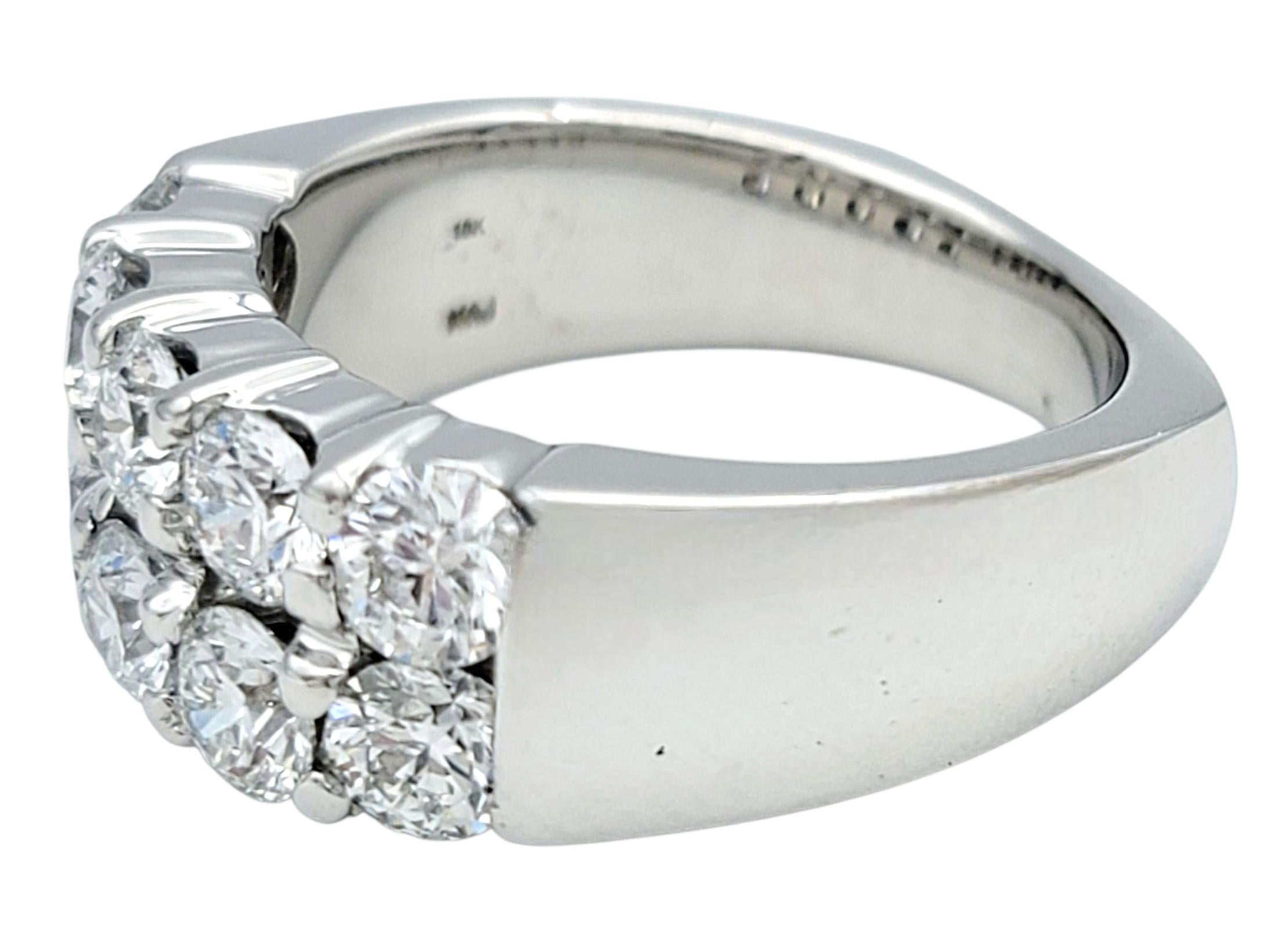 2,10 Karat Runder Brillant Diamant Zwei Row Band Ring 18 Karat Weißgold Damen im Angebot