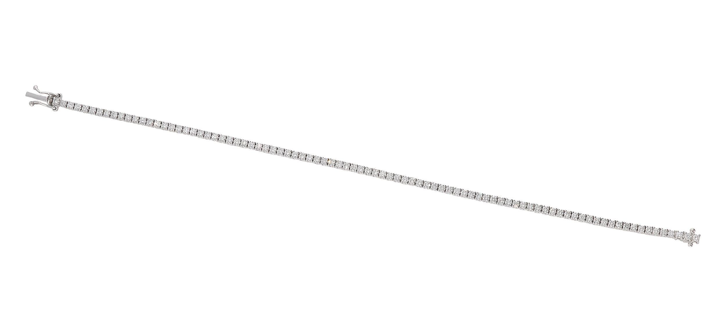 Contemporary 2.10 Carat White GVS Diamonds 18 Karat White Gold Tennis Bracelet For Sale