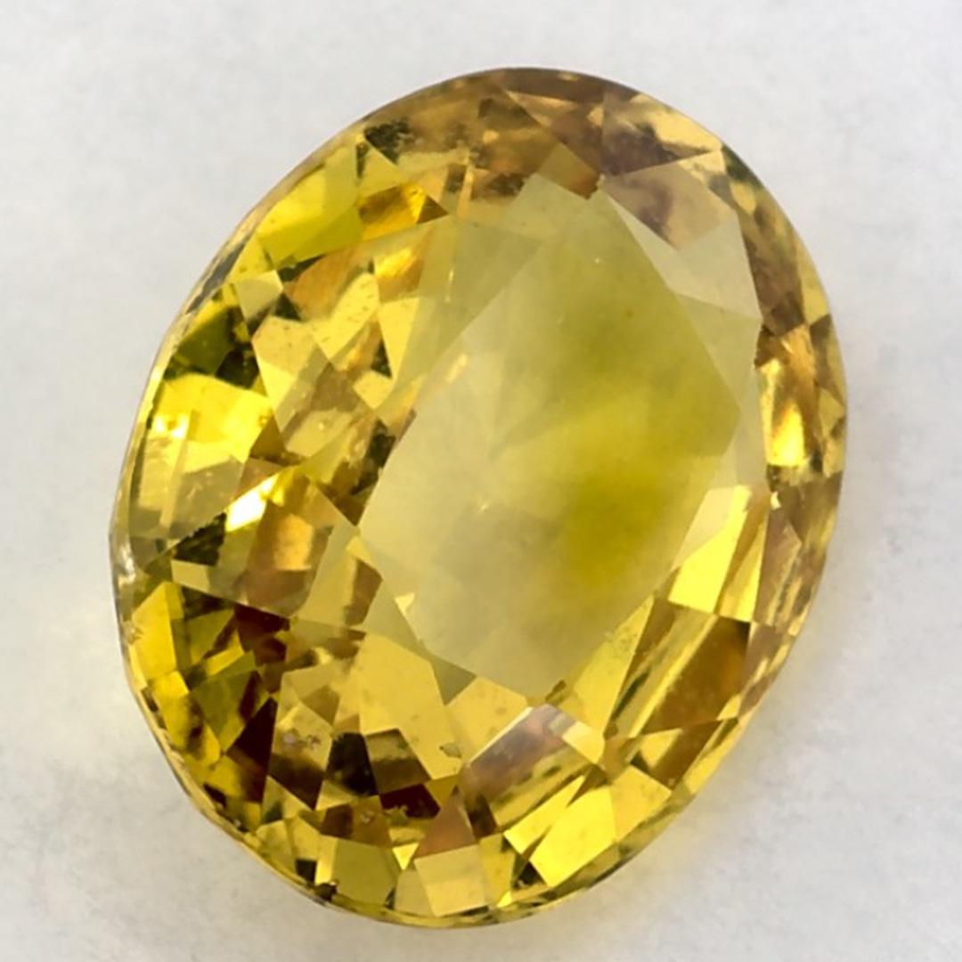 2.10 carati di zaffiro giallo ovale sfuso in vendita 2