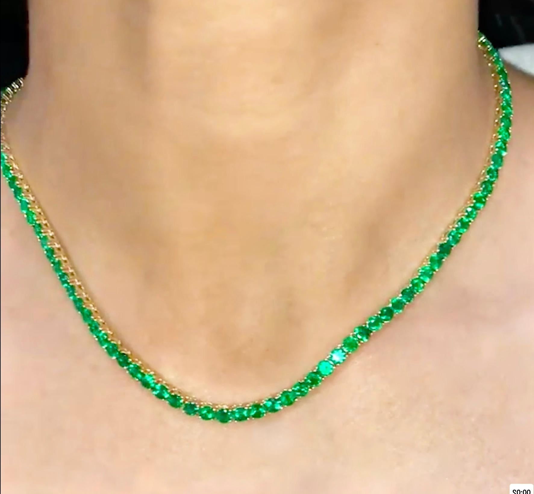 21.00 Carat AAA Colombian Emerald Tennis Necklace 18 Karat Yellow Gold For Sale 7