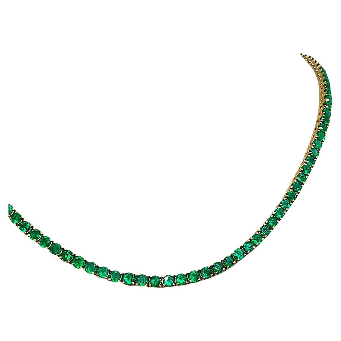 21.00 Carat AAA Colombian Emerald Tennis Necklace 18 Karat Yellow Gold For Sale 1