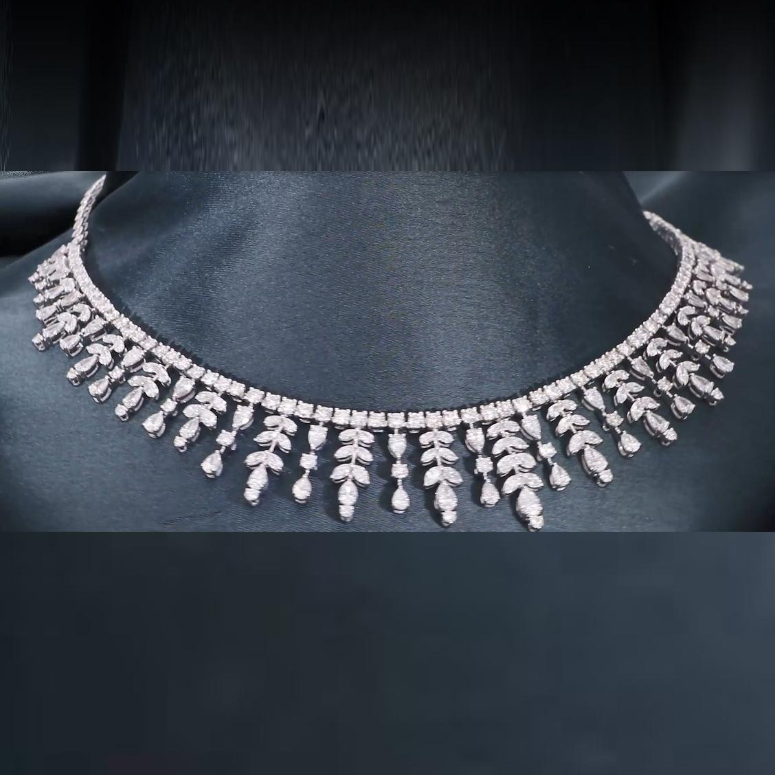 Women's 21.01 Carat Diamond Multi Spike Necklace 14 Karat White Gold Handmade Jewelry For Sale