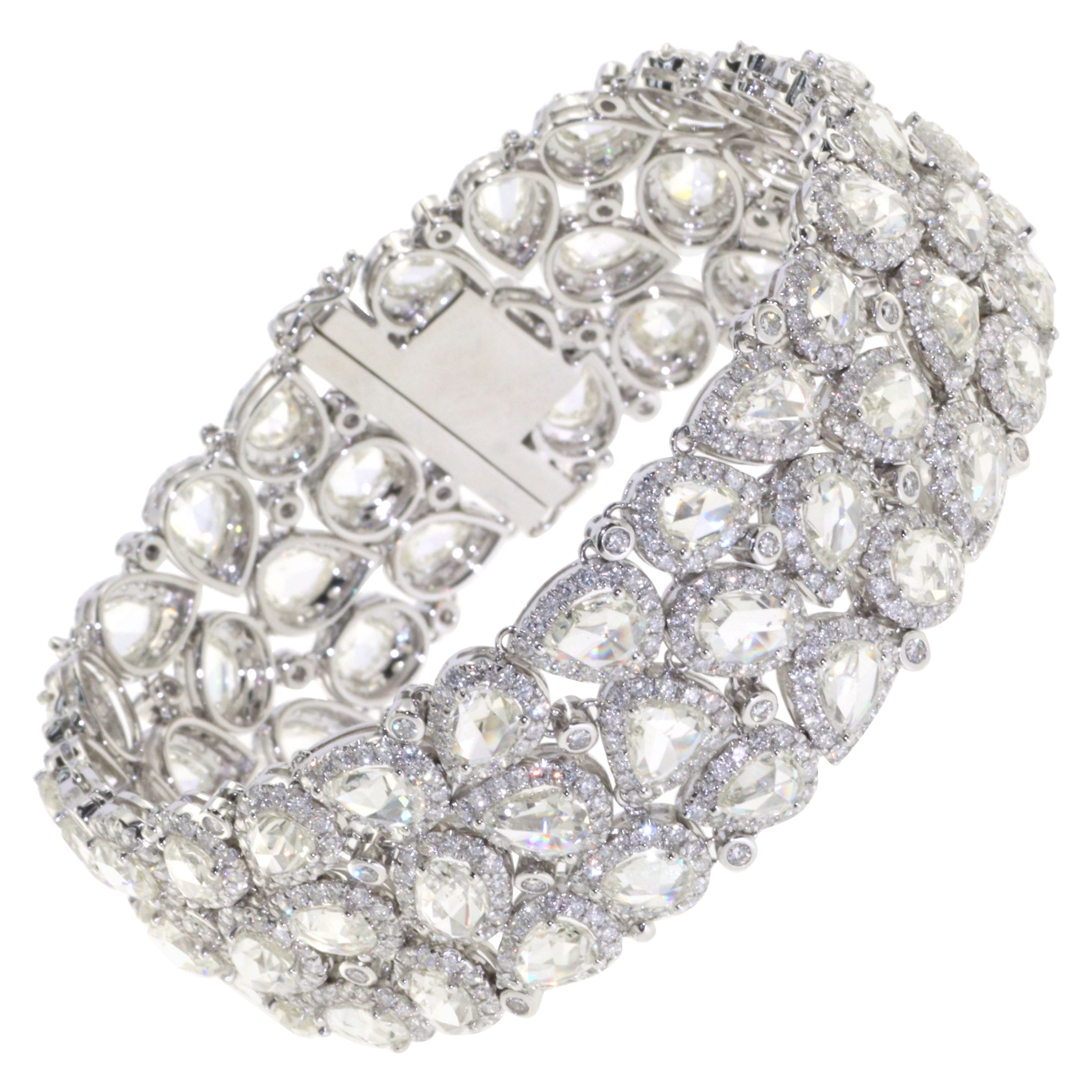 Armband aus 18 Karat Weißgold mit 29,29 Karat Diamanten im Rosenschliff H/I Farbe SI 1