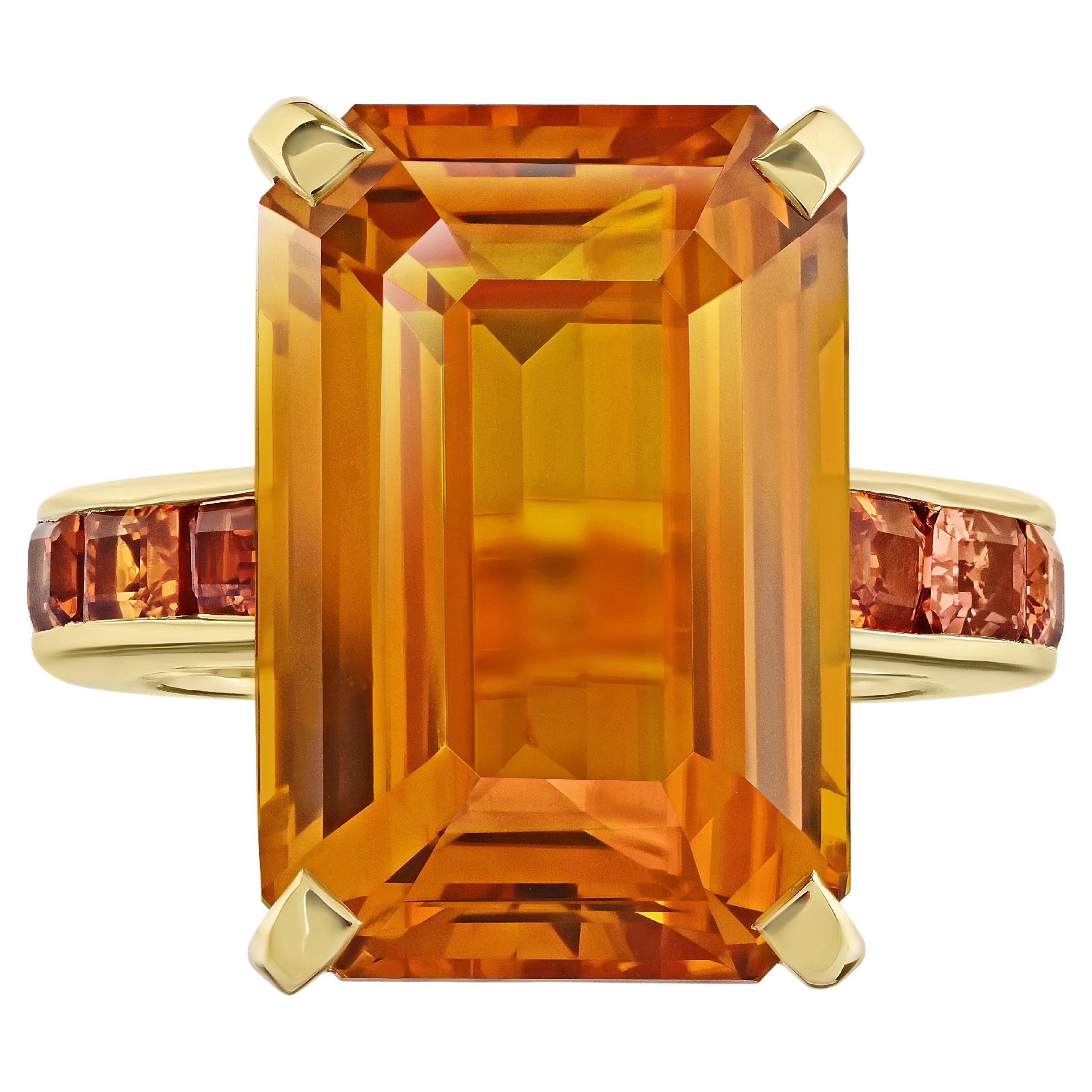 21.05 Carat Emerald Orange Sapphire and Platinum Ring For Sale