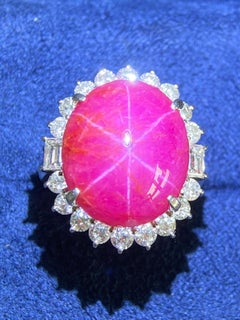 Anillo de platino de 21,05 ct con rubí estrella natural certificado por el GIA, sin tratar térmicamente, y un diamante de 14,5 gramos