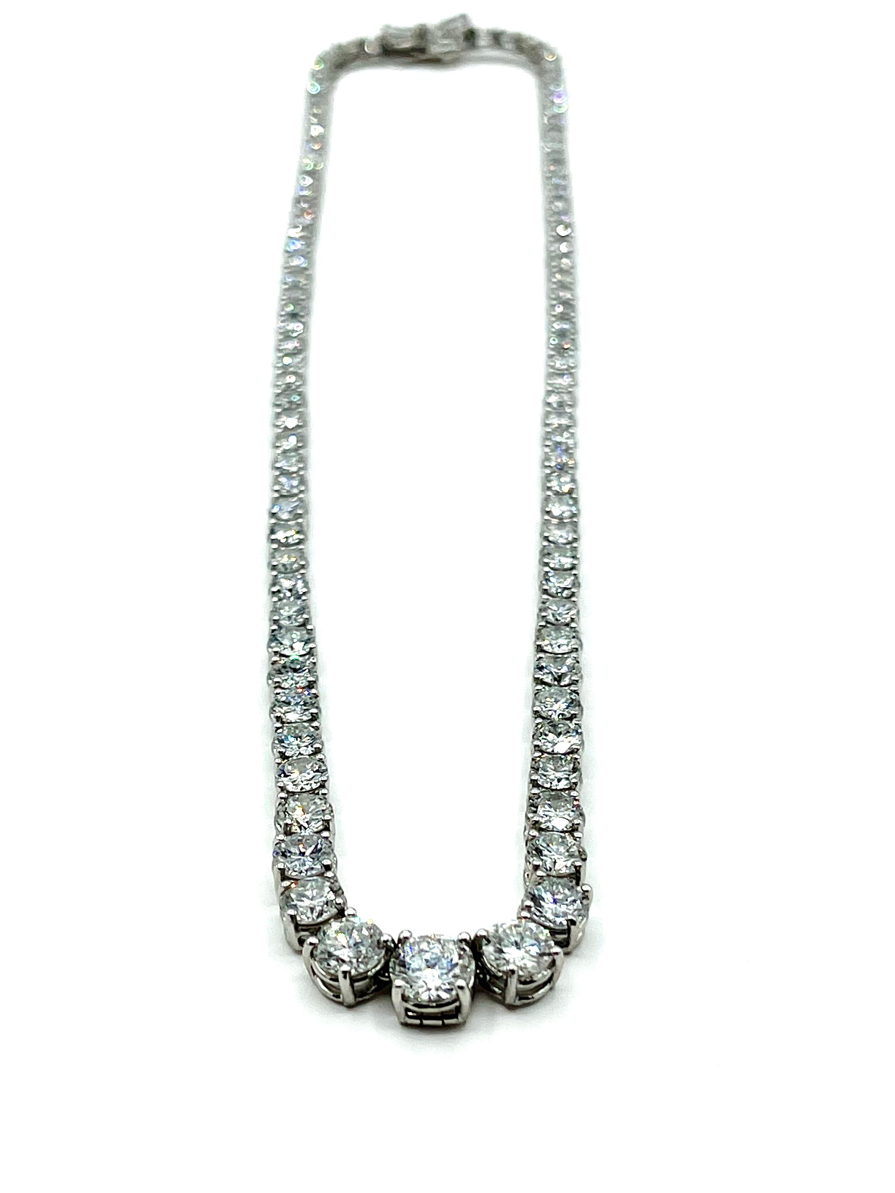 Modern 21.06 Carats Diamond Riviera Necklace in Platinum