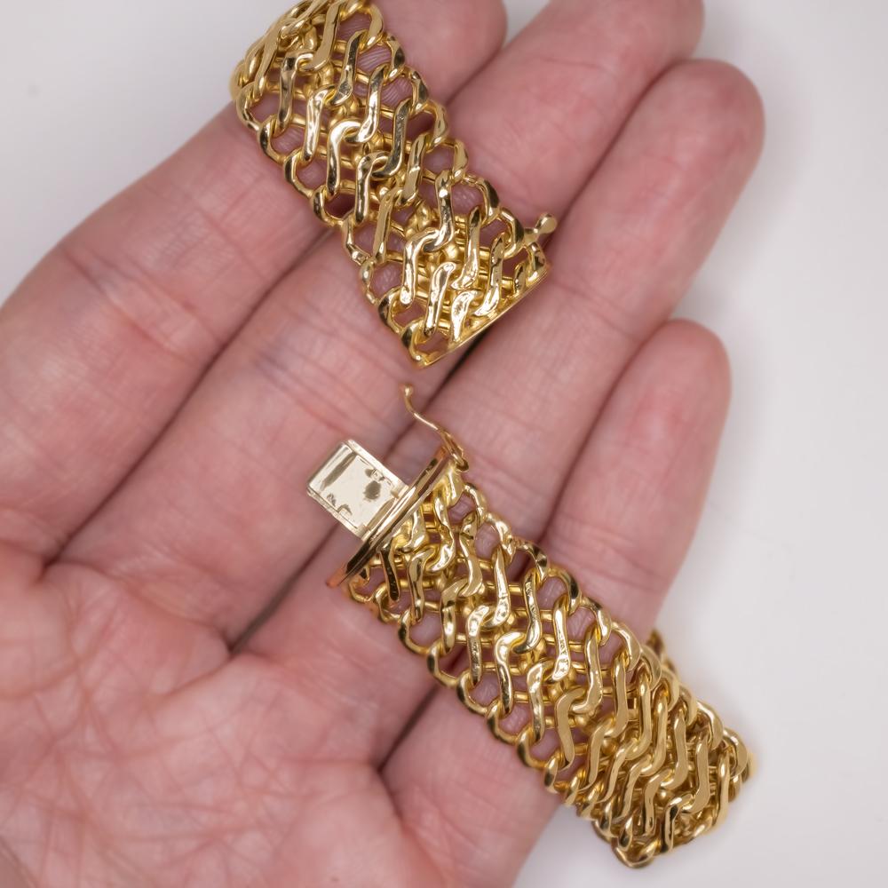 Bracciale con smeraldo Sugarloaf da 21,08 ct certificato GRS in oro giallo 18 carati In condizioni Nuovo in vendita a Chicago, IL
