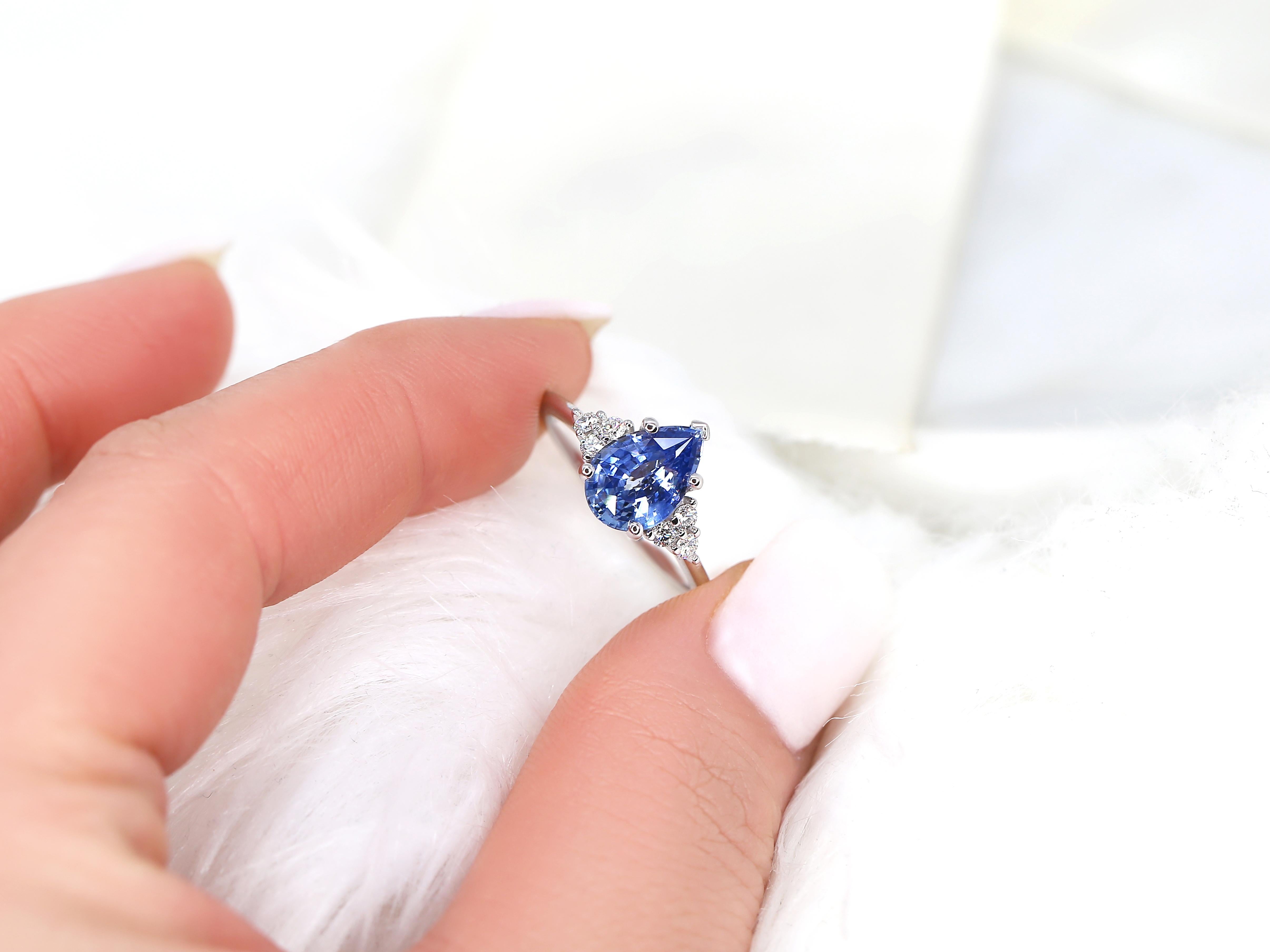 2.10ct Juliet 14kt White Gold Cornflower Blue Sapphire Pear Cluster Ring For Sale 4