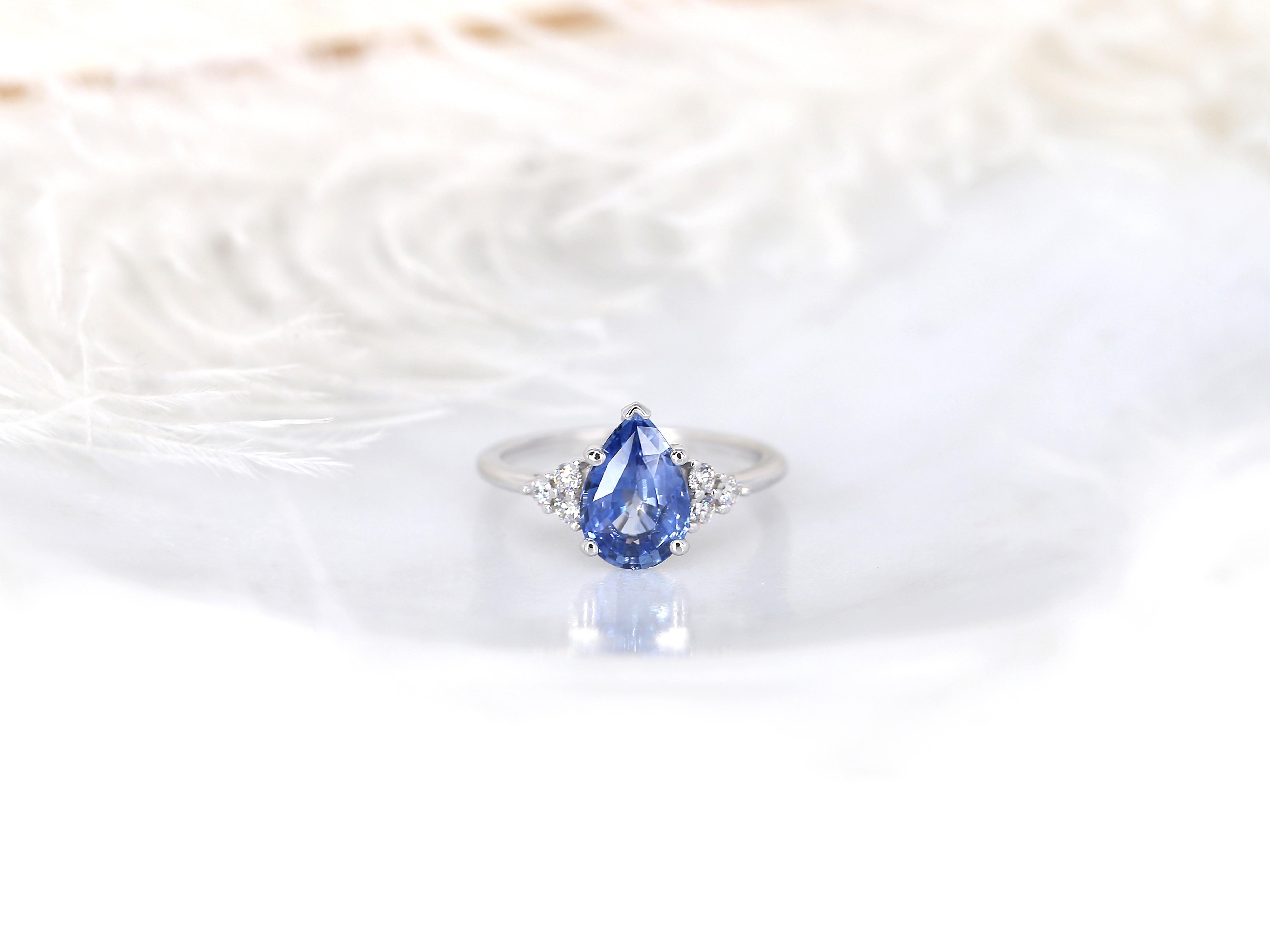 Pear Cut 2.10ct Juliet 14kt White Gold Cornflower Blue Sapphire Pear Cluster Ring For Sale