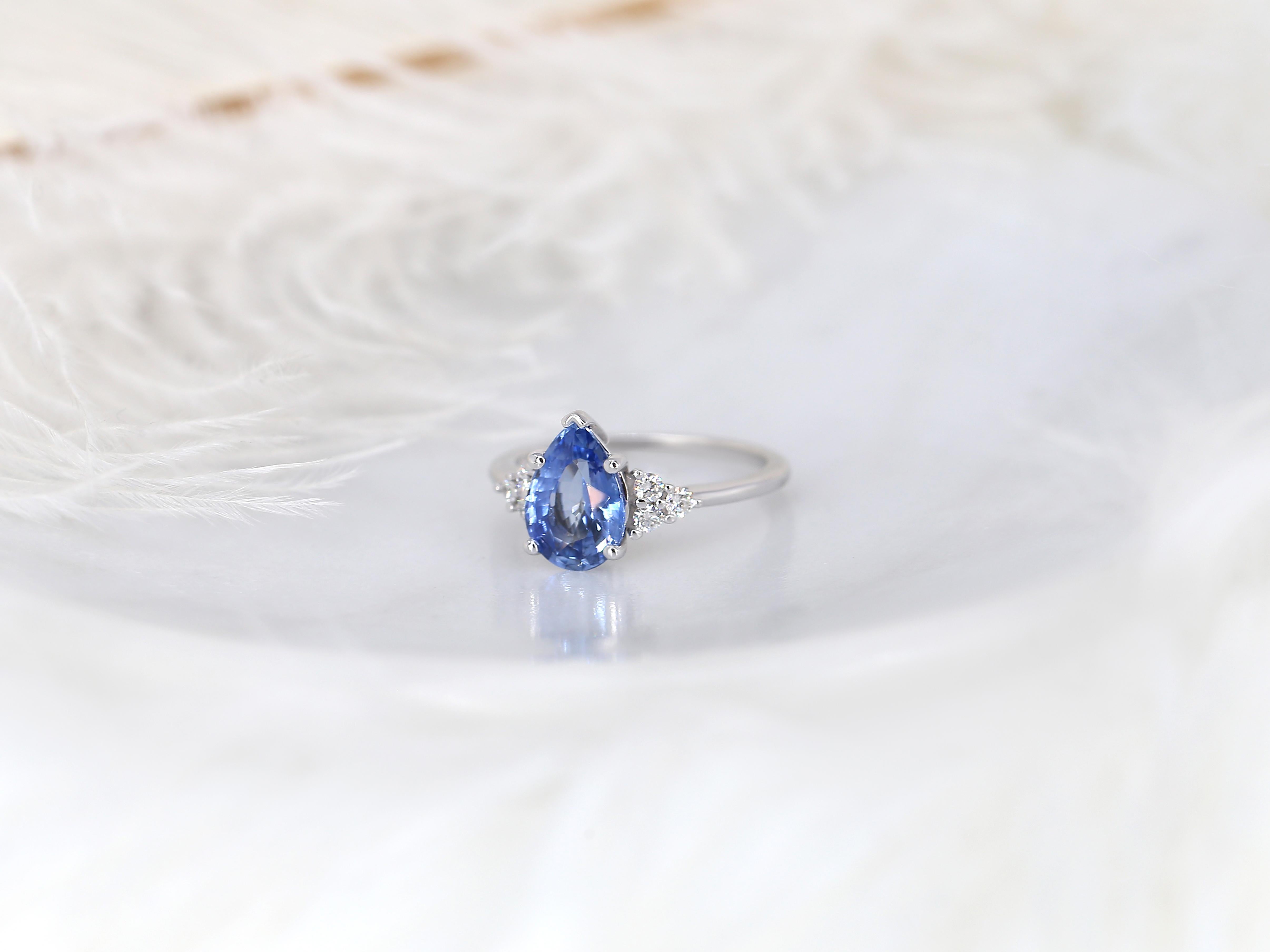 Women's or Men's 2.10ct Juliet 14kt White Gold Cornflower Blue Sapphire Pear Cluster Ring For Sale