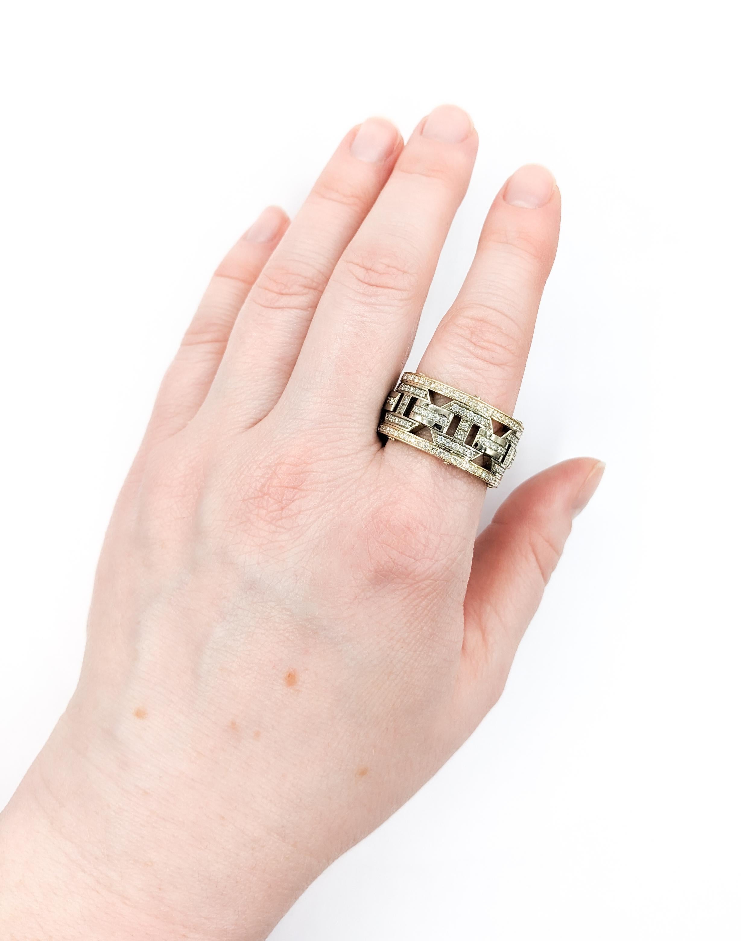 Rockford Ring mit 2,10 Karat Diamant aus zweifarbigem Gold (Rundschliff) im Angebot