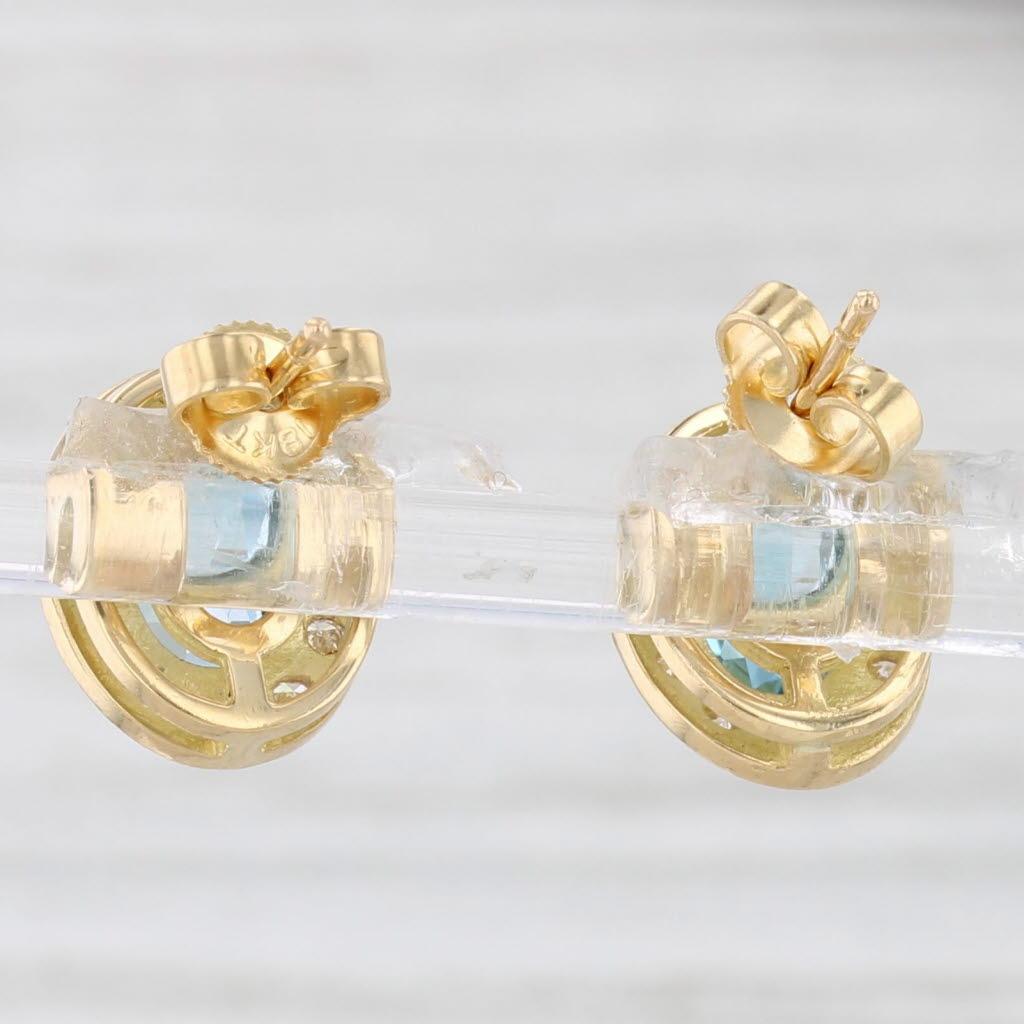 Orecchini a perno con diamante e topazio blu ovale da 2,10 carati in oro giallo 18 carati in vendita 1