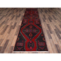 Tappeto da corridoio vintage zoroastriano di Hamadan, annodato a mano in pura lana, marrone, 2'10" x 11'1"