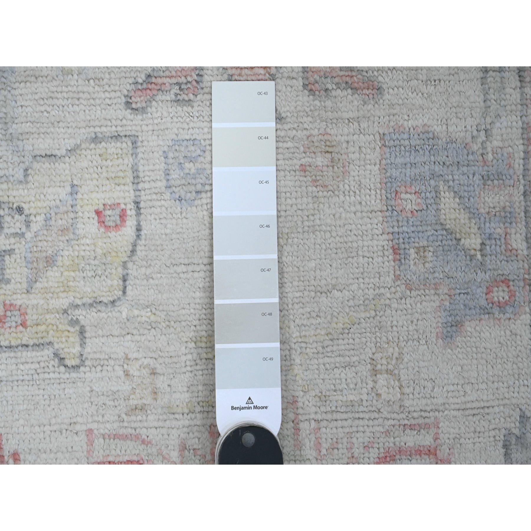 Hand-Knotted 2'10