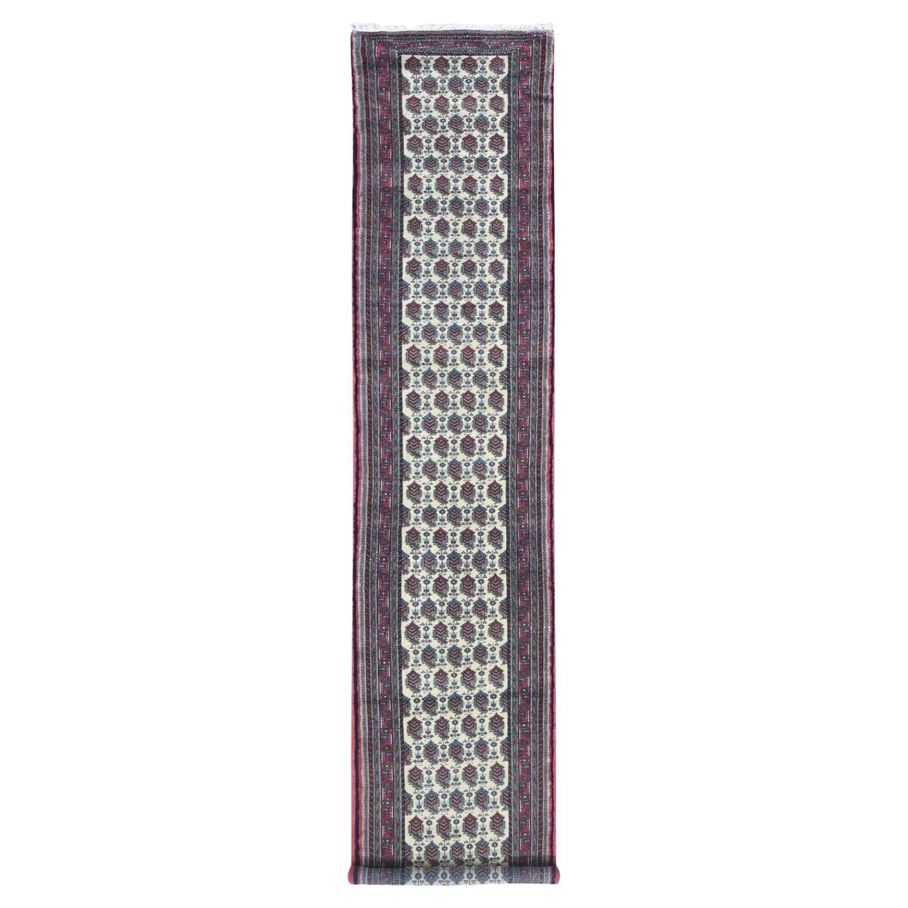 2'10 "x13'2" Avorio, Tribale persiano del nord-ovest, Tappeto Runner annodato a mano in pura lana