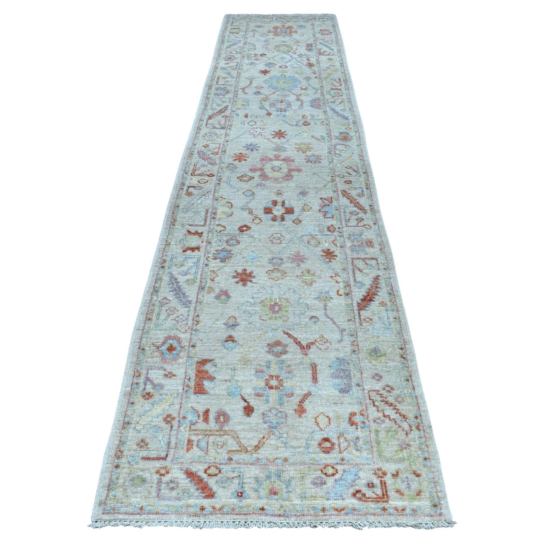 2
10 "x13
6" Gris Angora Oushak Velvety Wool Runner Tapis d
Orient noué à la main
