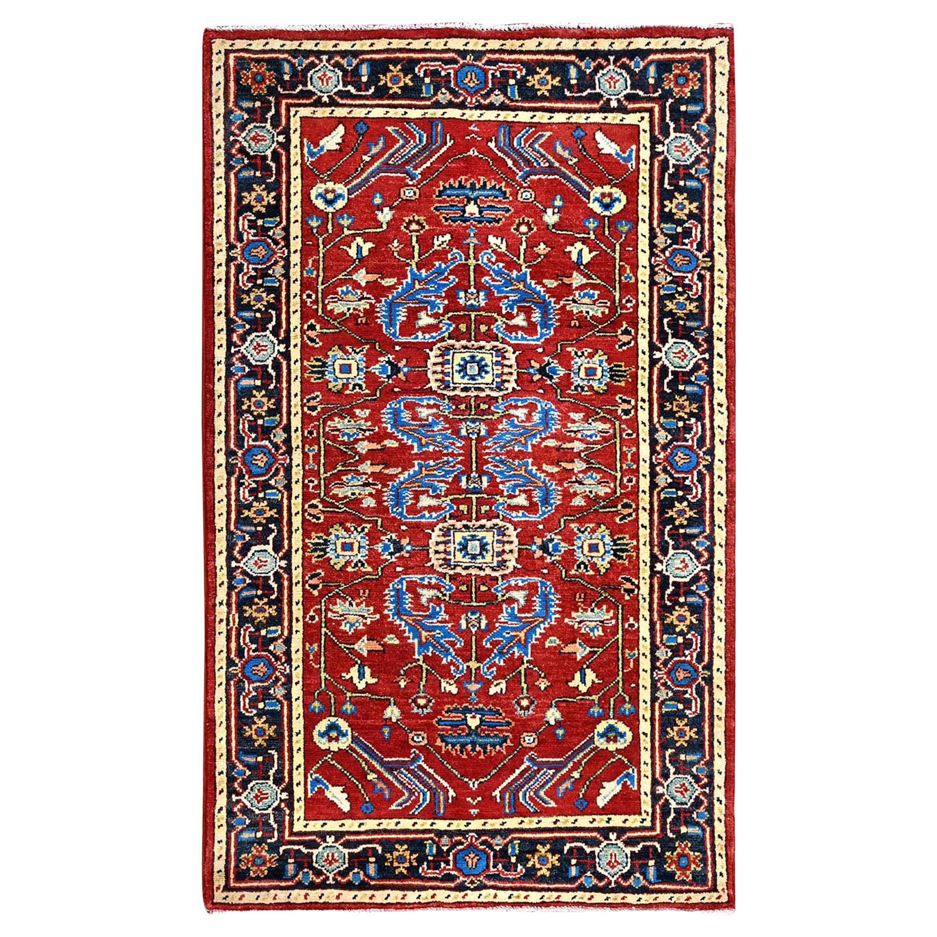 2
10 "x4
7" Barn Red, Serapi Heriz Design, tapis oriental en laine douce noué à la main