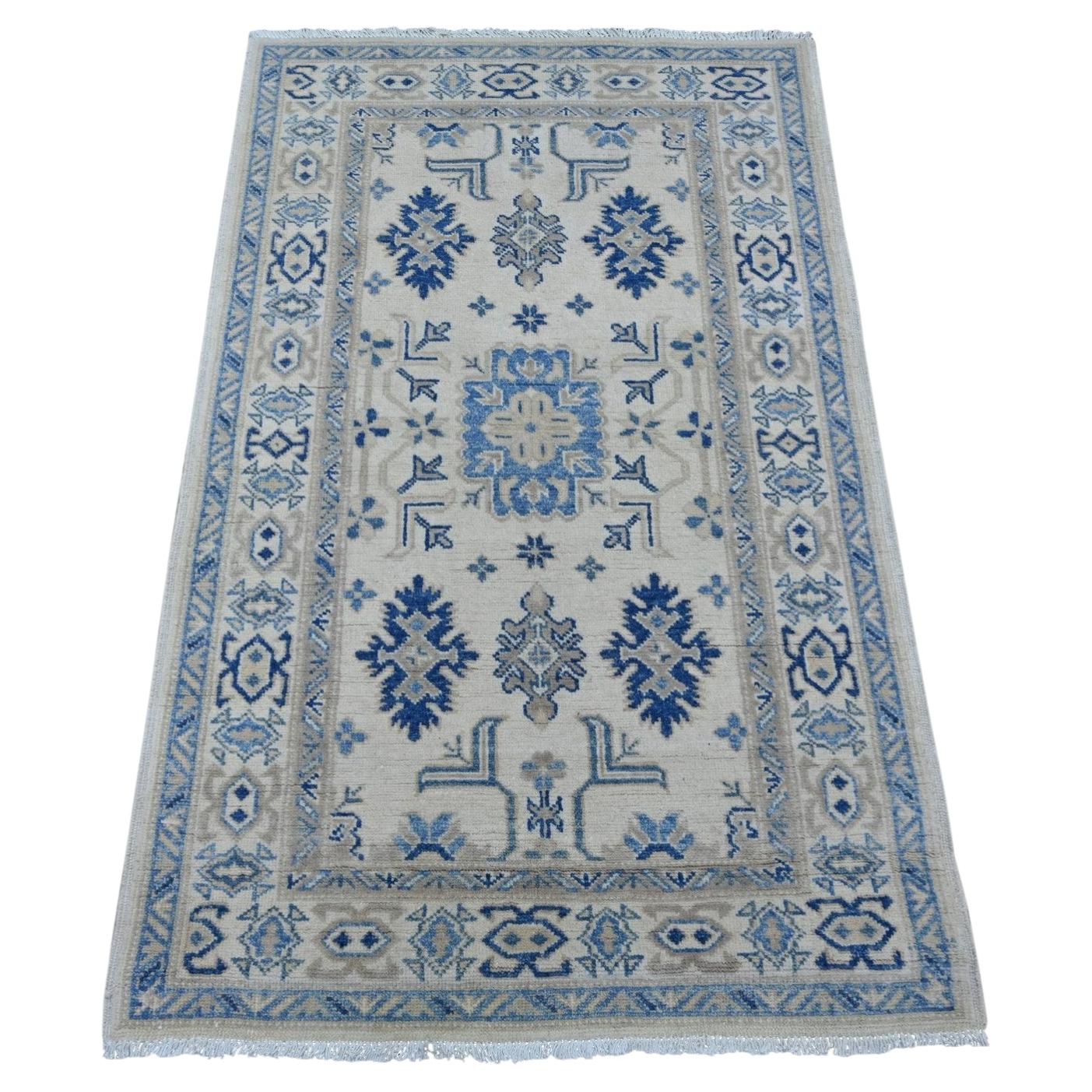 2'10"x4'8" Ivory Vintage Look Kazak with Geometric Motif Hand Knotted Wool Rug