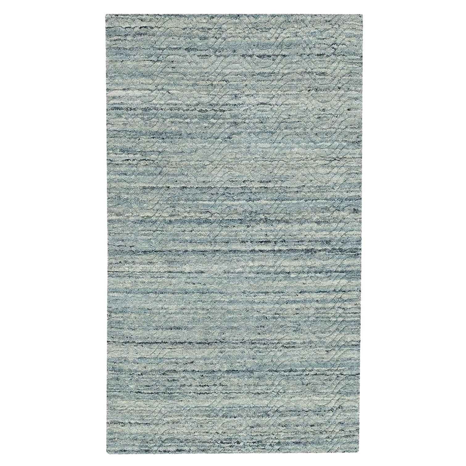 2
10 "x5
Vert Variegated Textured Design Hand Loomed Wool Transitional Rug