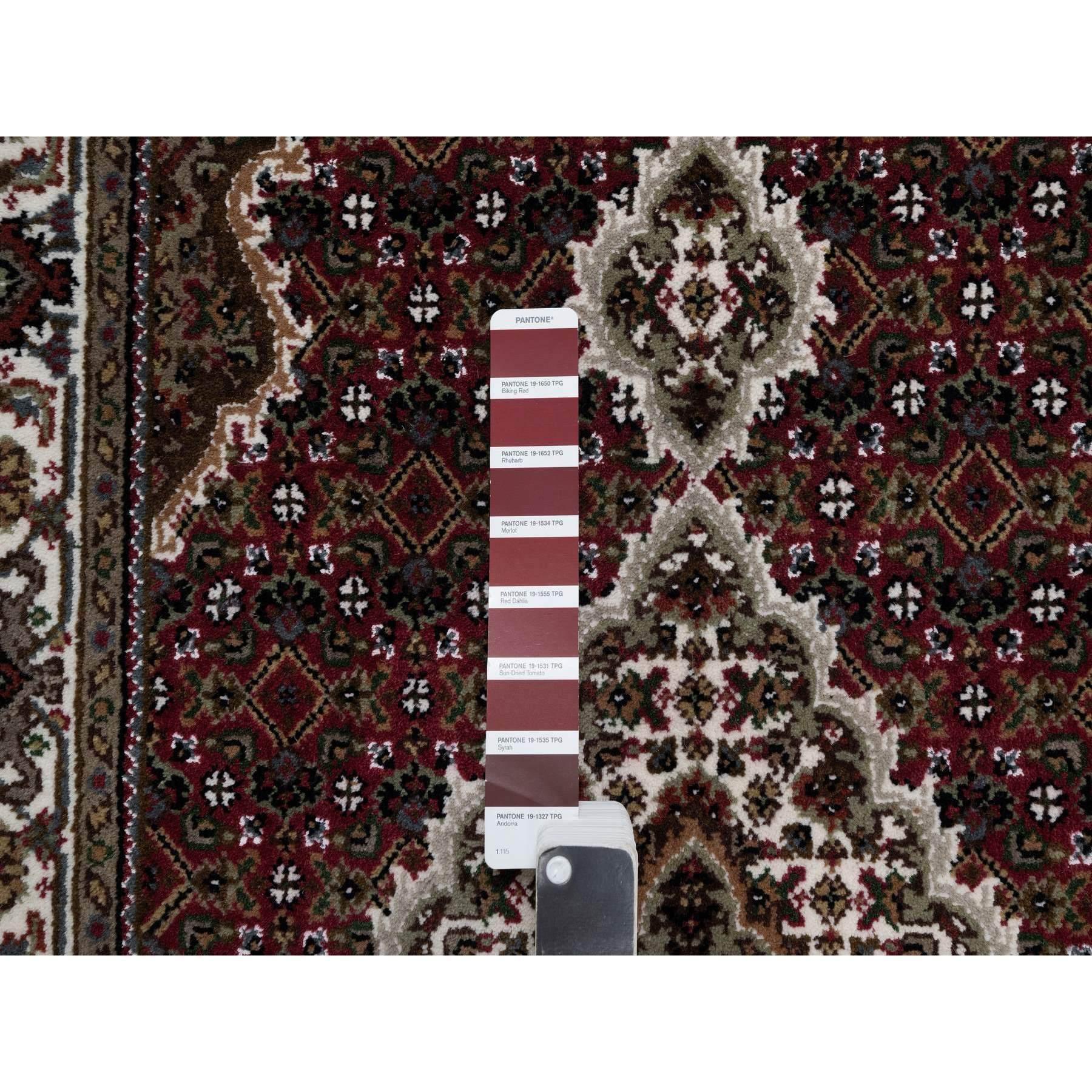Hand-Knotted 2'10