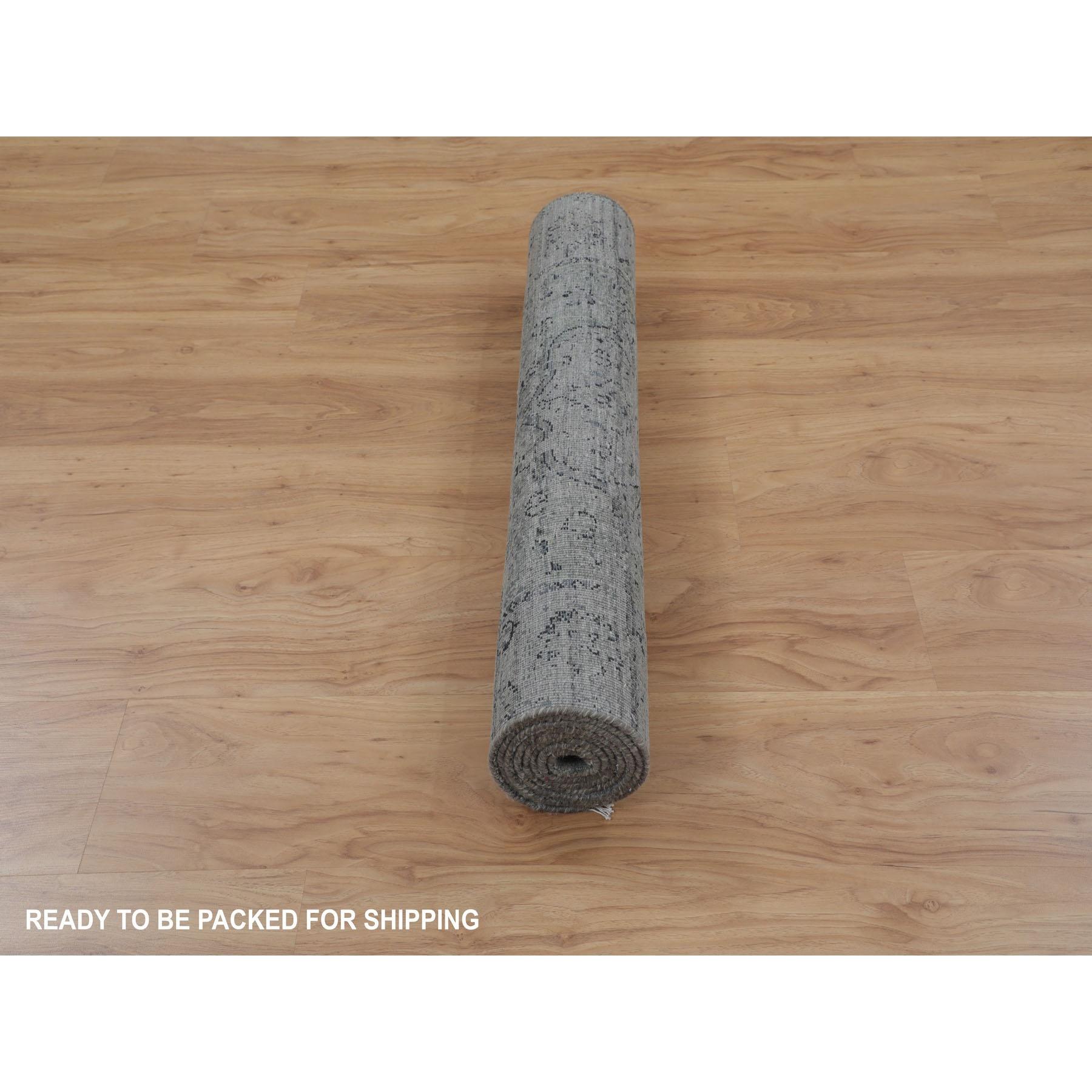 Tappeto grigio Broken Persian Erased Design Runner in seta con lana strutturata 2'10 
