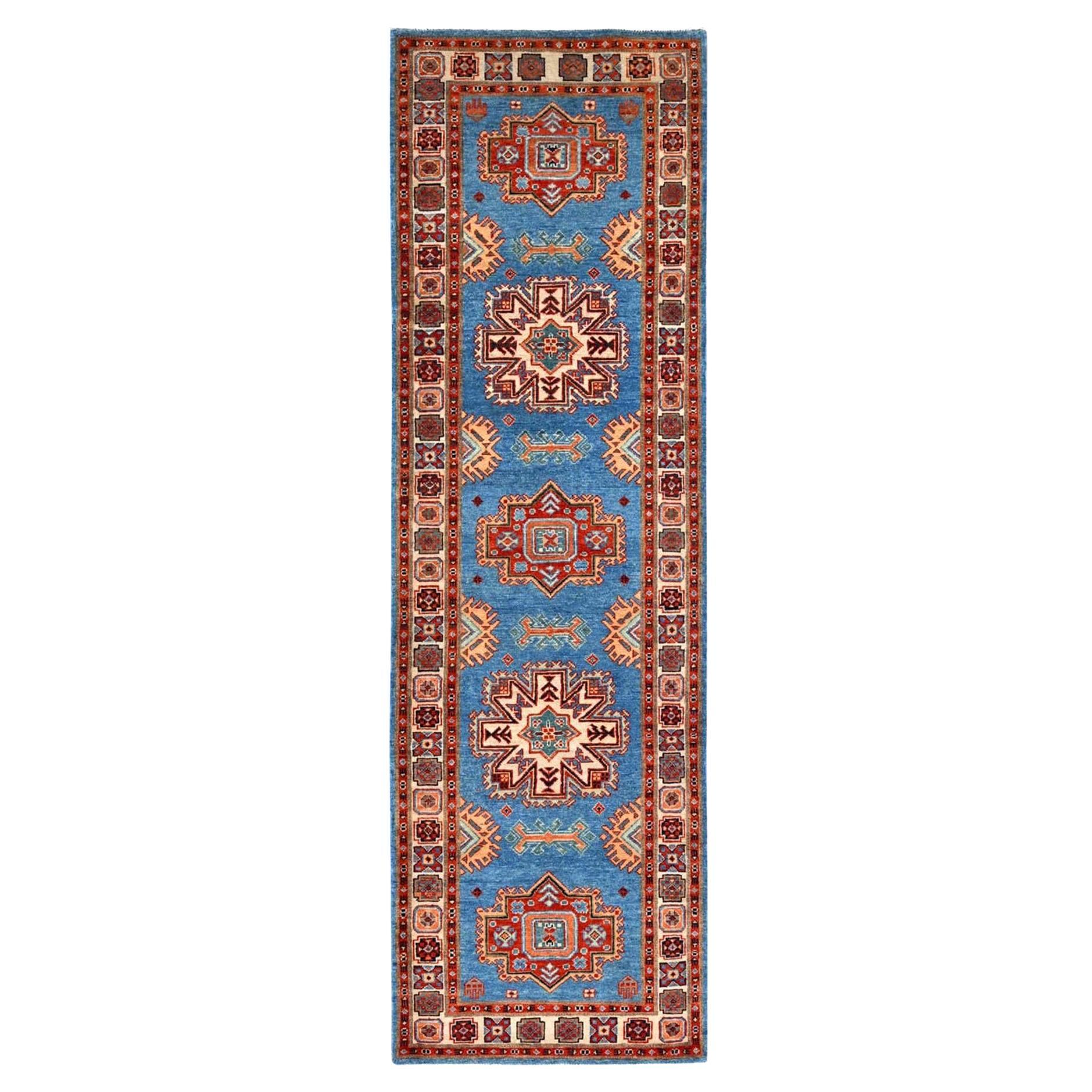 Jelly Bean Blue Special Kazak Hand Knots Rugs, un tappeto orientale in lana annodato a mano. in vendita
