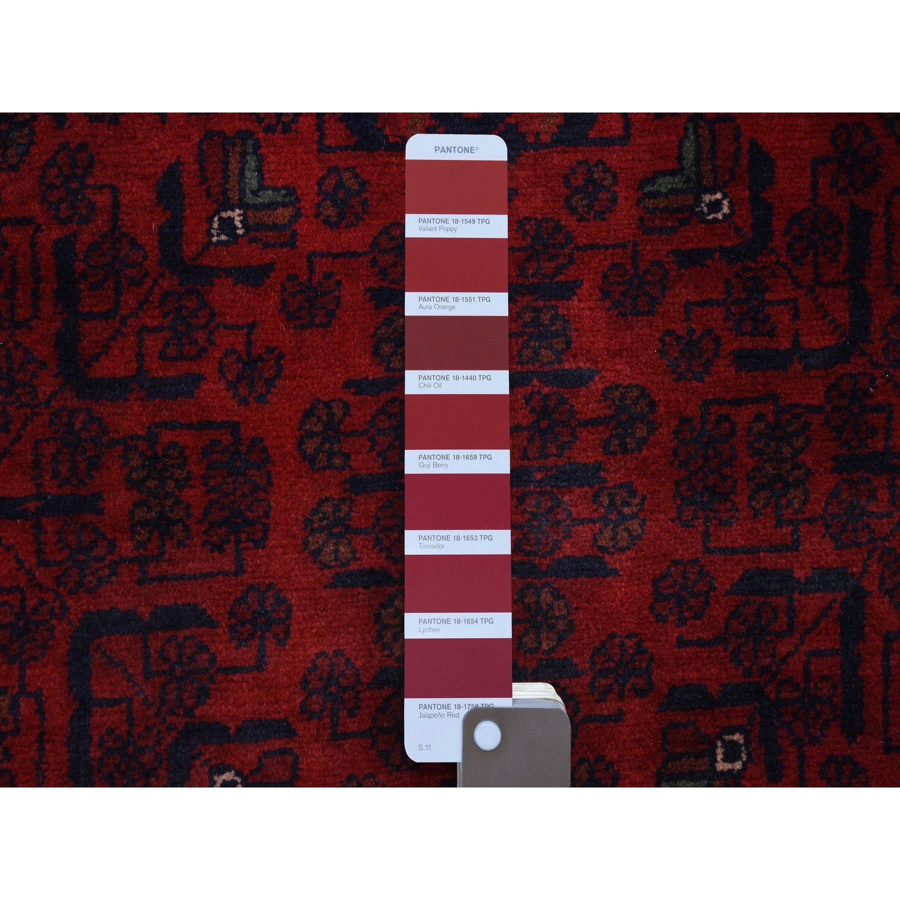 Tribale Tappeto Runner in lana afghana Khamyab con disegno tribale rosso annodato a mano 2'10 