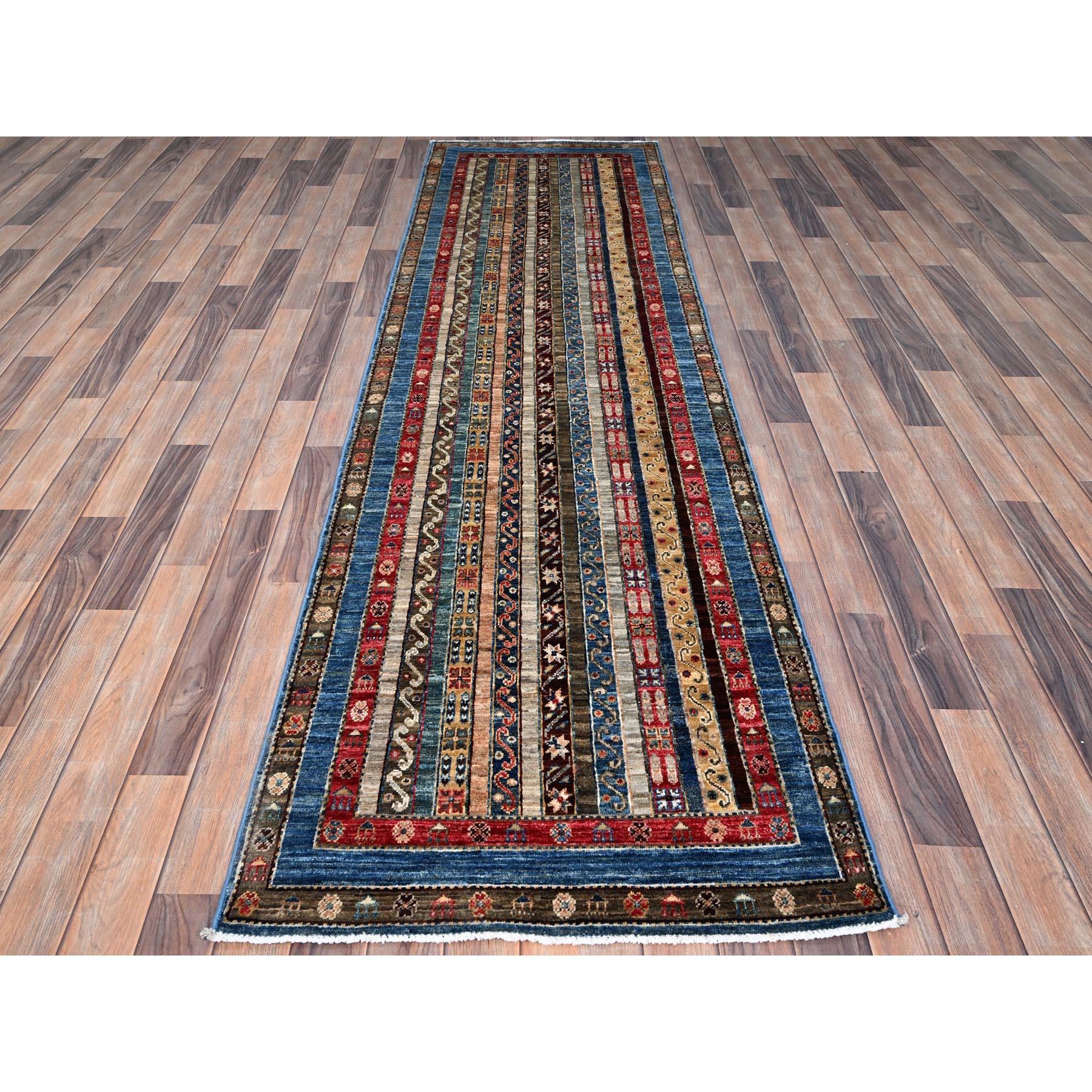 This is a truly genuine one-of-a-kind Nain, Hand Knotted, Pure Wool, Oriental Rug. It has been Knotted for months and months in the centuries-old weaving craftsmanship techniques by expert artisans.
Primary materials: Wool
Latex: No Pile 
height: