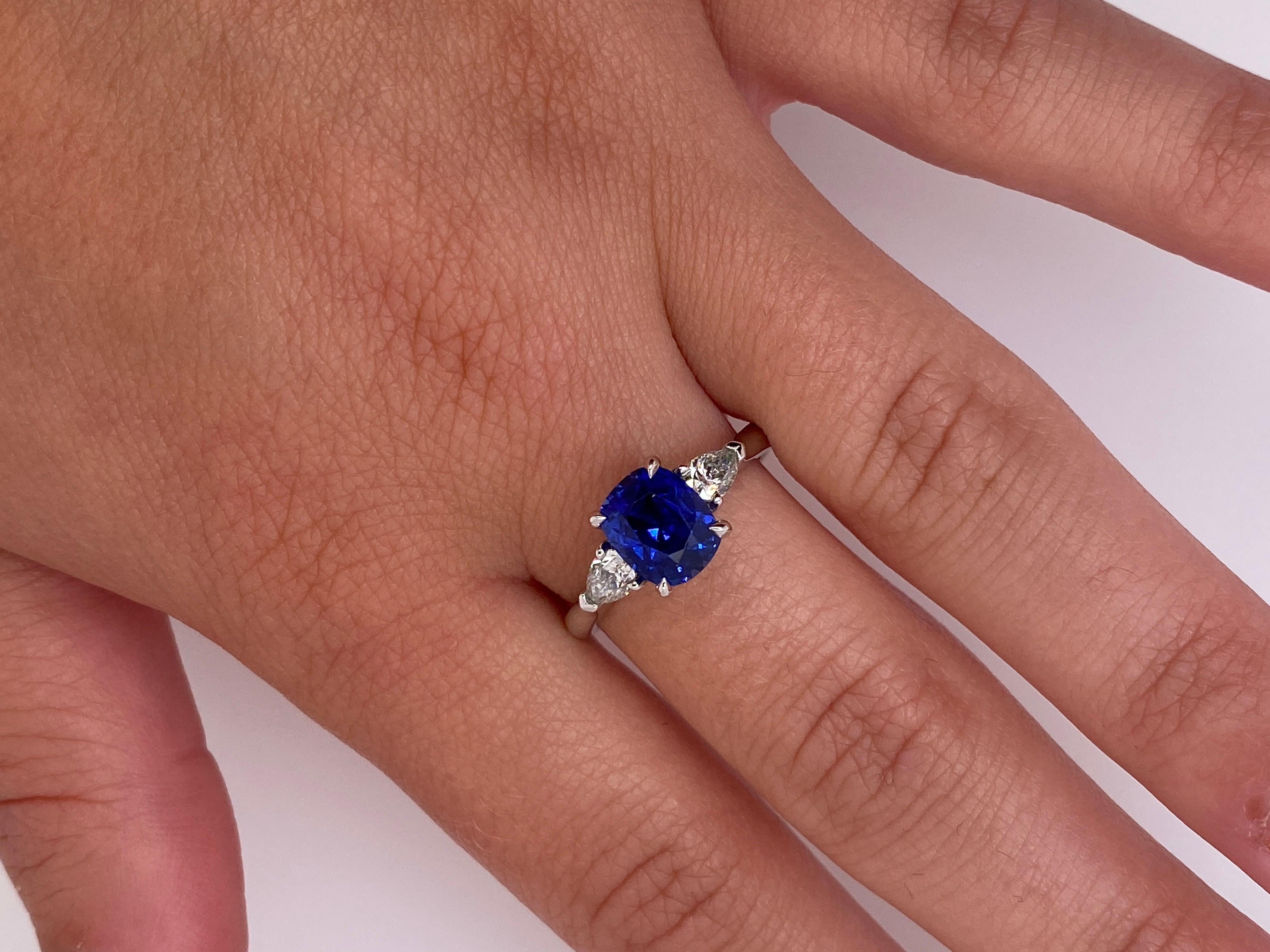 2.11 Carat Cushion Blue Sapphire and Diamond Ring In New Condition For Sale In New York, NY