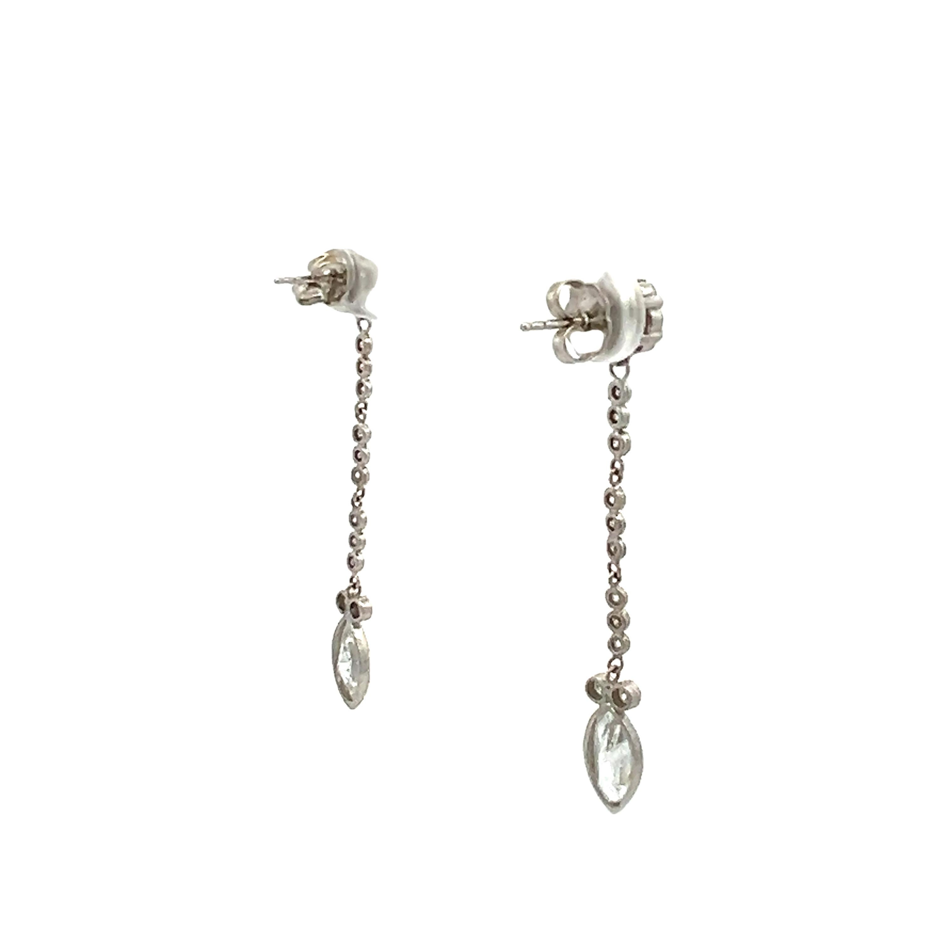 2,11 Karat Marquis Form und runder Brillant Diamant Platin Tropfen Ohrringe im Zustand „Gut“ im Angebot in New York, NY