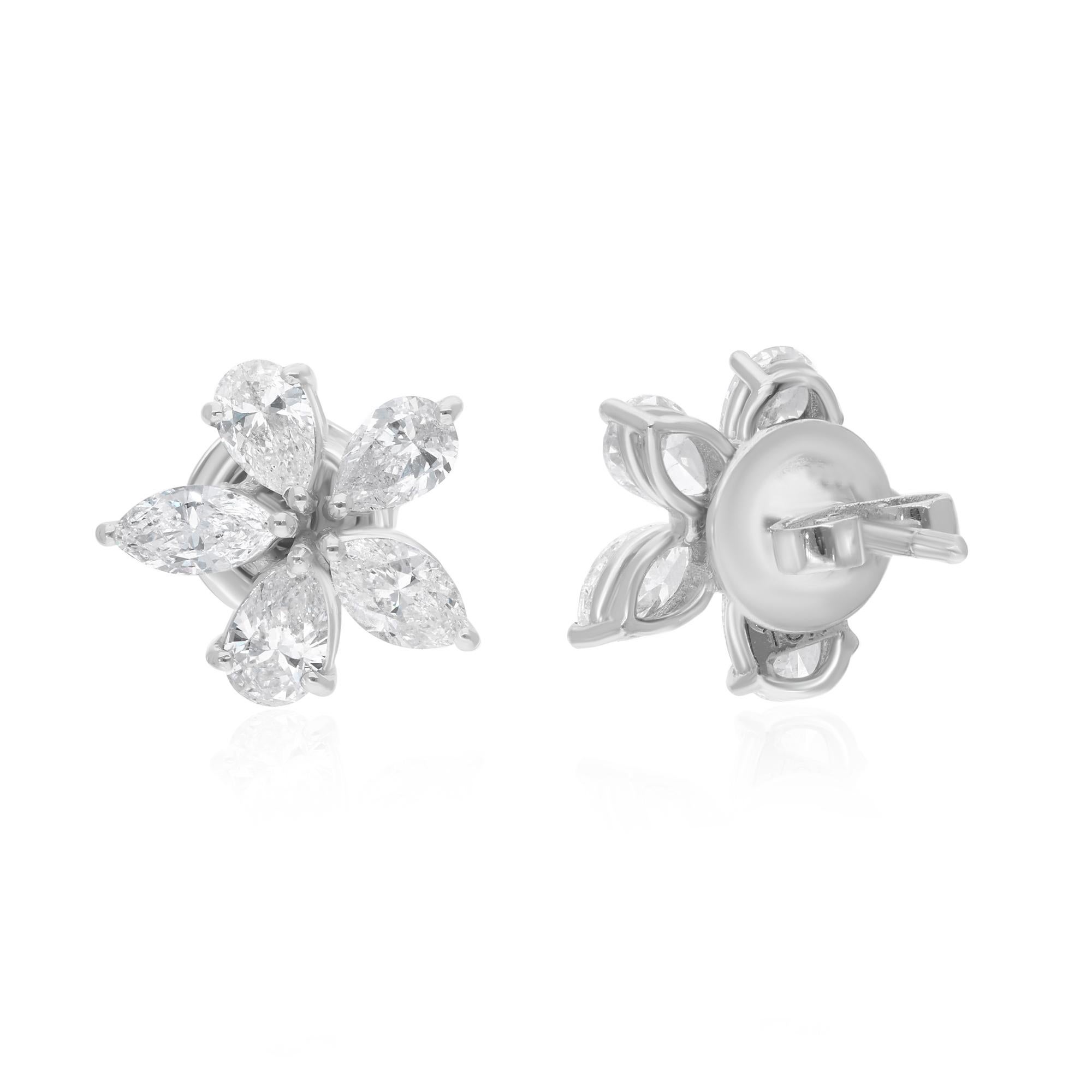 Taglio marquise Orecchini con perno floreale di 2,11 carati con diamante marquise e pera, oro bianco 14 carati in vendita