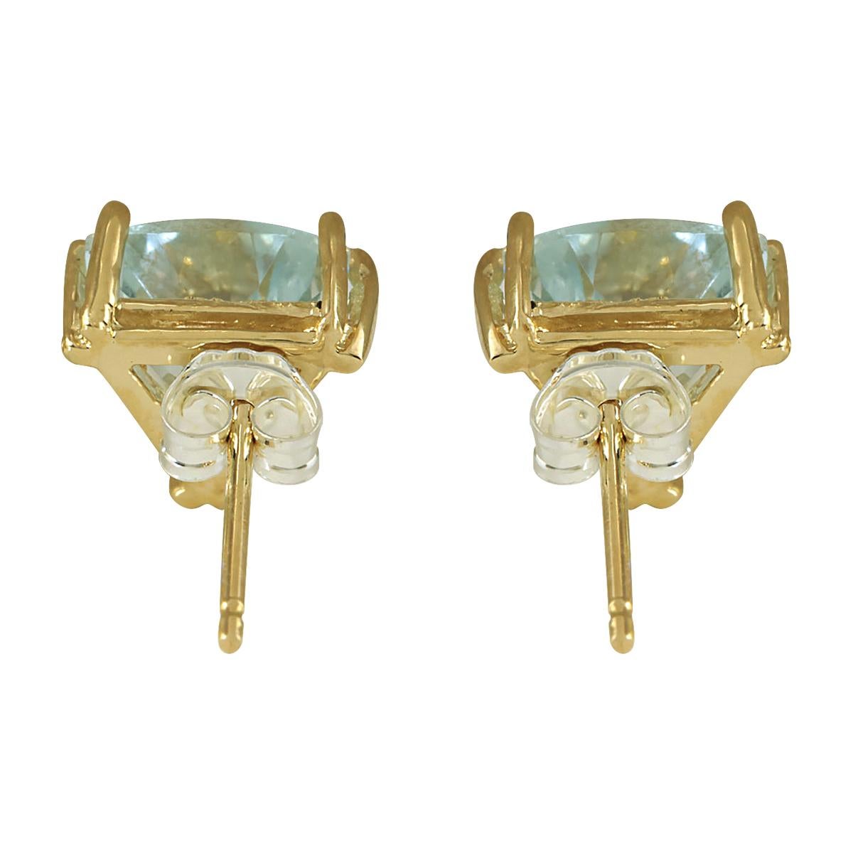Stamped: 14K Yellow Gold
Total Earrings Weight: 1.6 Grams
Total Natural Aquamarine Weight is 2.11 Carat
Color: Blue
Face Measures: 8.00x8.00 mm
Sku: [702369W]