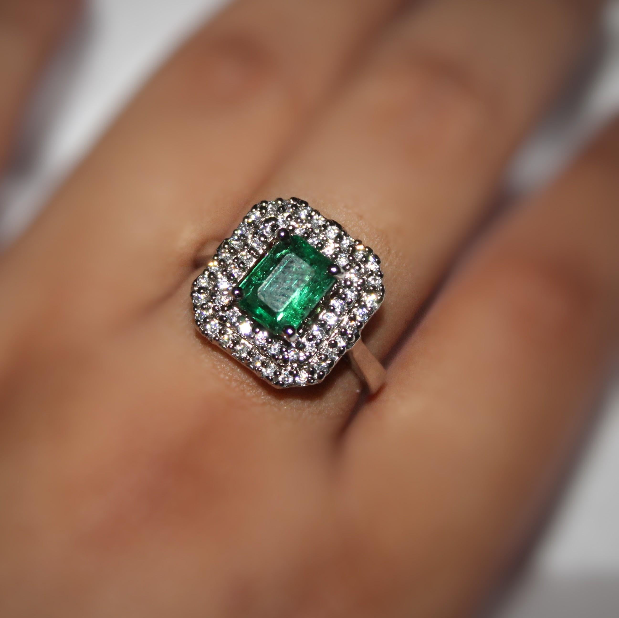 2.11 Carat Natural Emerald Ring For Sale 1