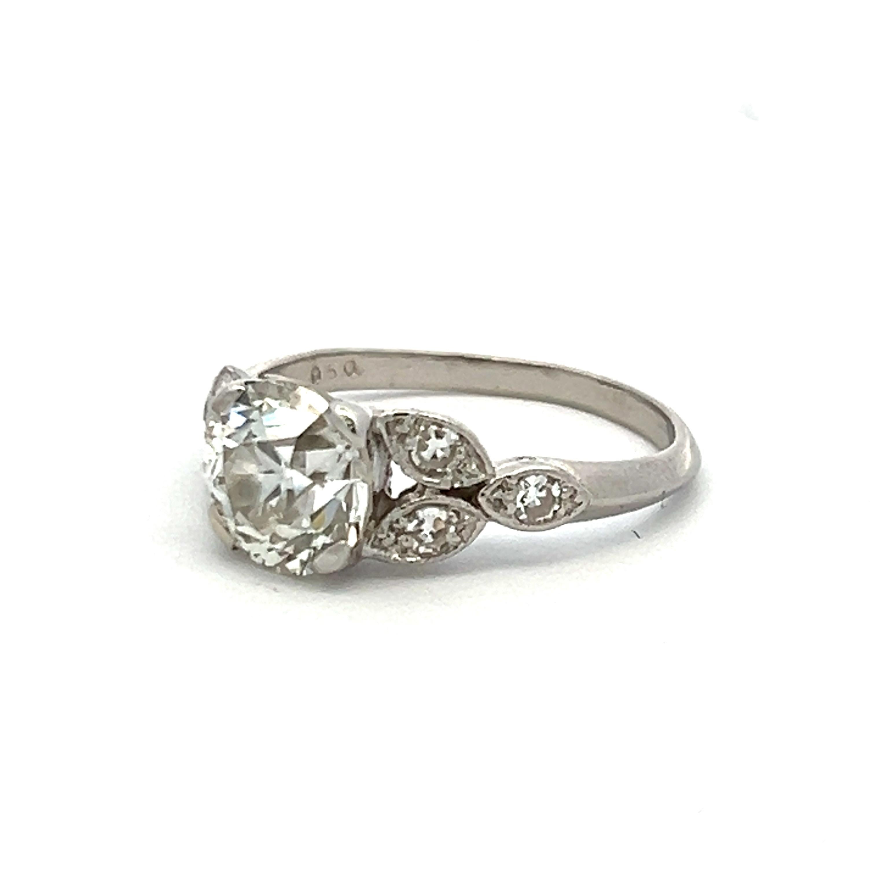 2.11 Carat Old European Cut L-I VVS2 Diamond Platinum Art Deco Ring For Sale 1