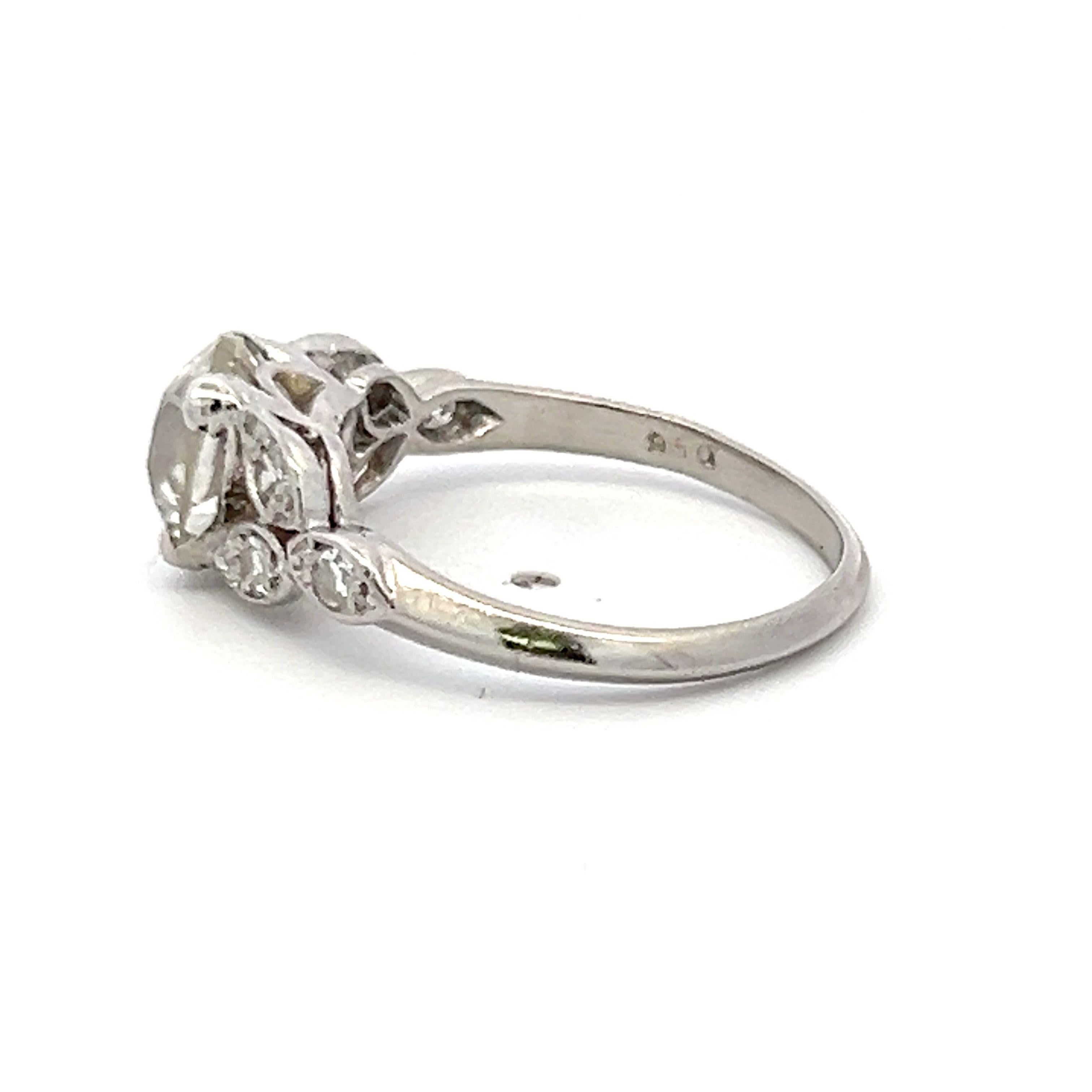 2.11 Carat Old European Cut L-I VVS2 Diamond Platinum Art Deco Ring For Sale 3