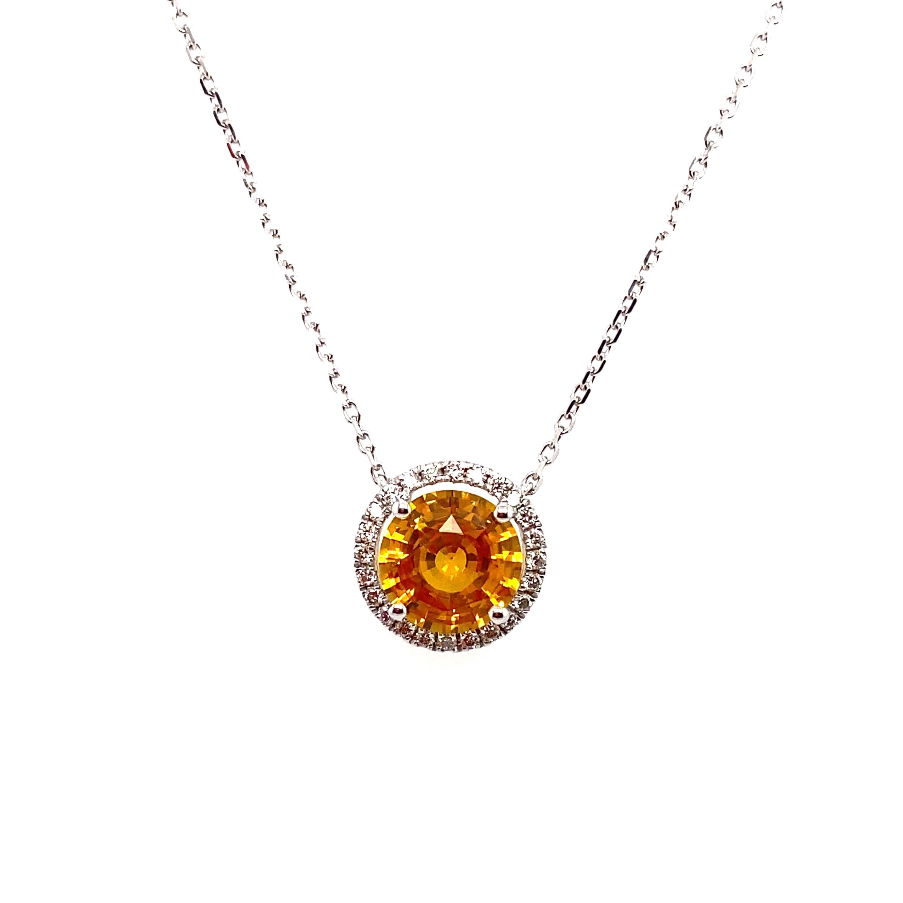 Taglio rotondo Collana con zaffiro giallo taglio rotondo e diamante bianco da 2,11 carati in vendita