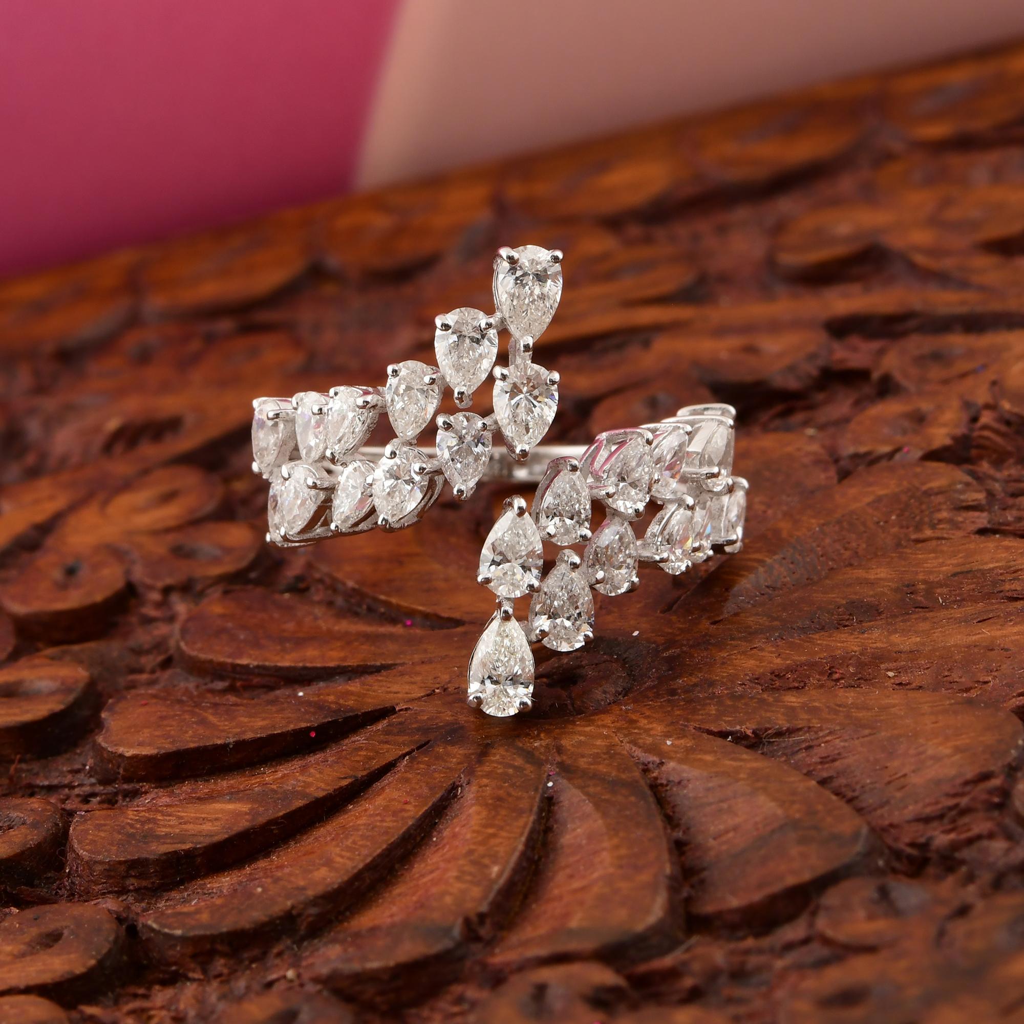 Taglio a goccia 2,11 Carati SI/H Pear Brilliante Cut Diamond Wrap Ring Gioielli in oro bianco 18 carati in vendita